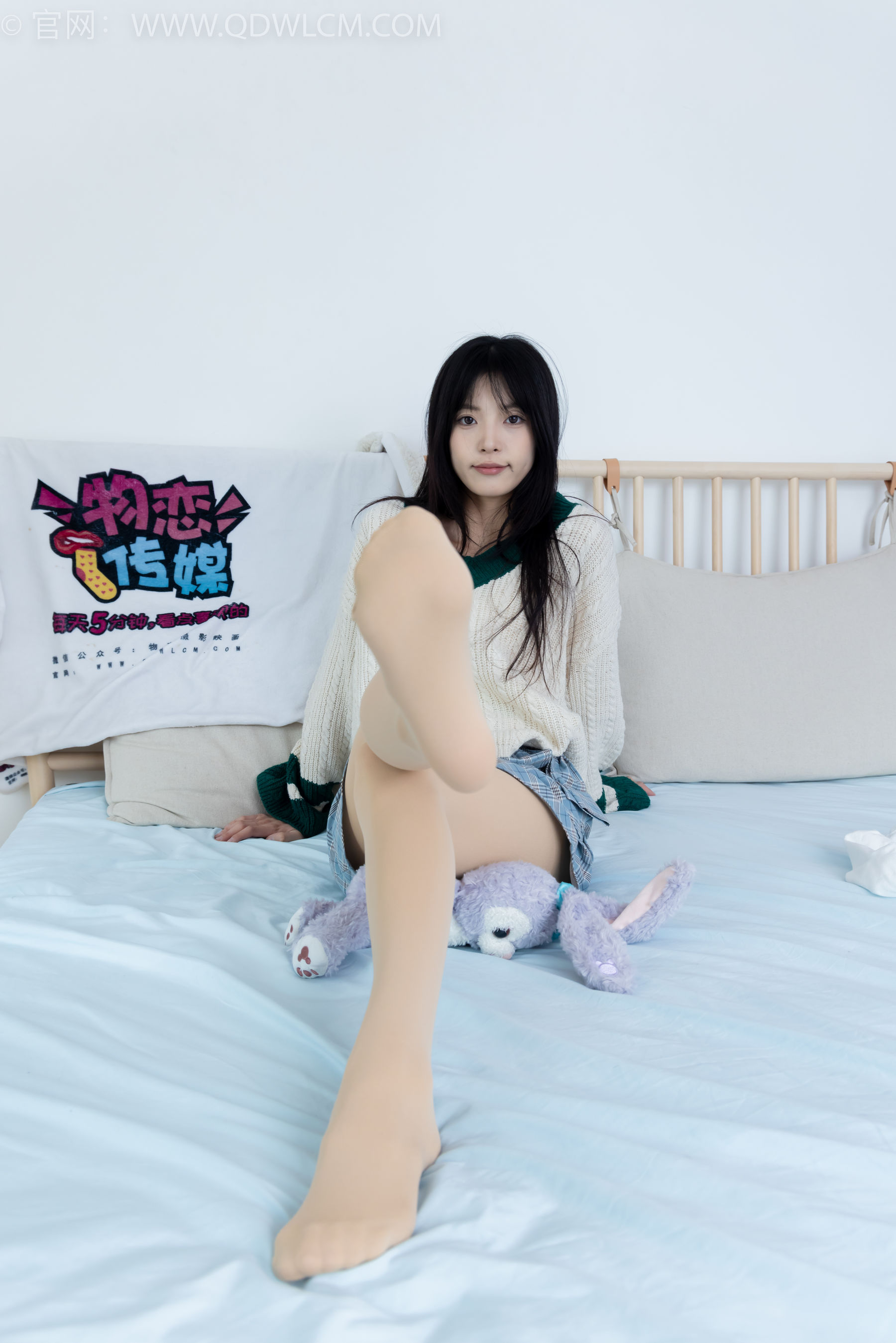 物恋传媒 No.2312 茯苓 - 长靴、过膝白棉袜、厚肉丝/(160P)