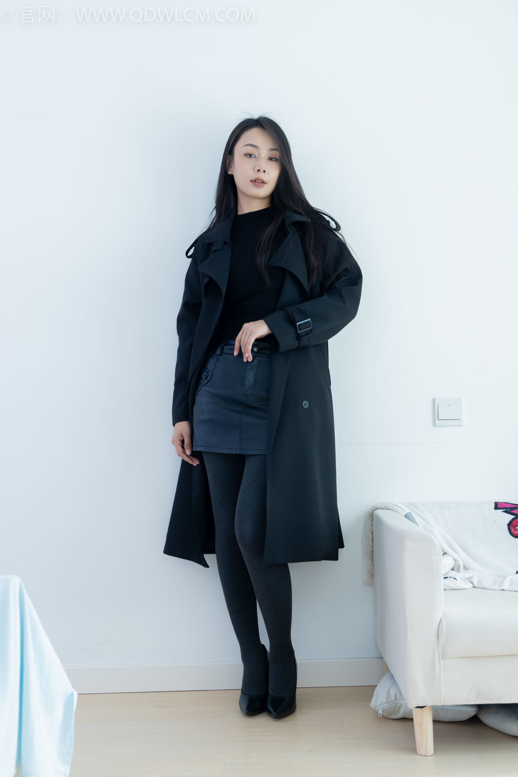 物恋传媒 No.2313 岚岚 - 高跟鞋、厚灰丝/(180P)