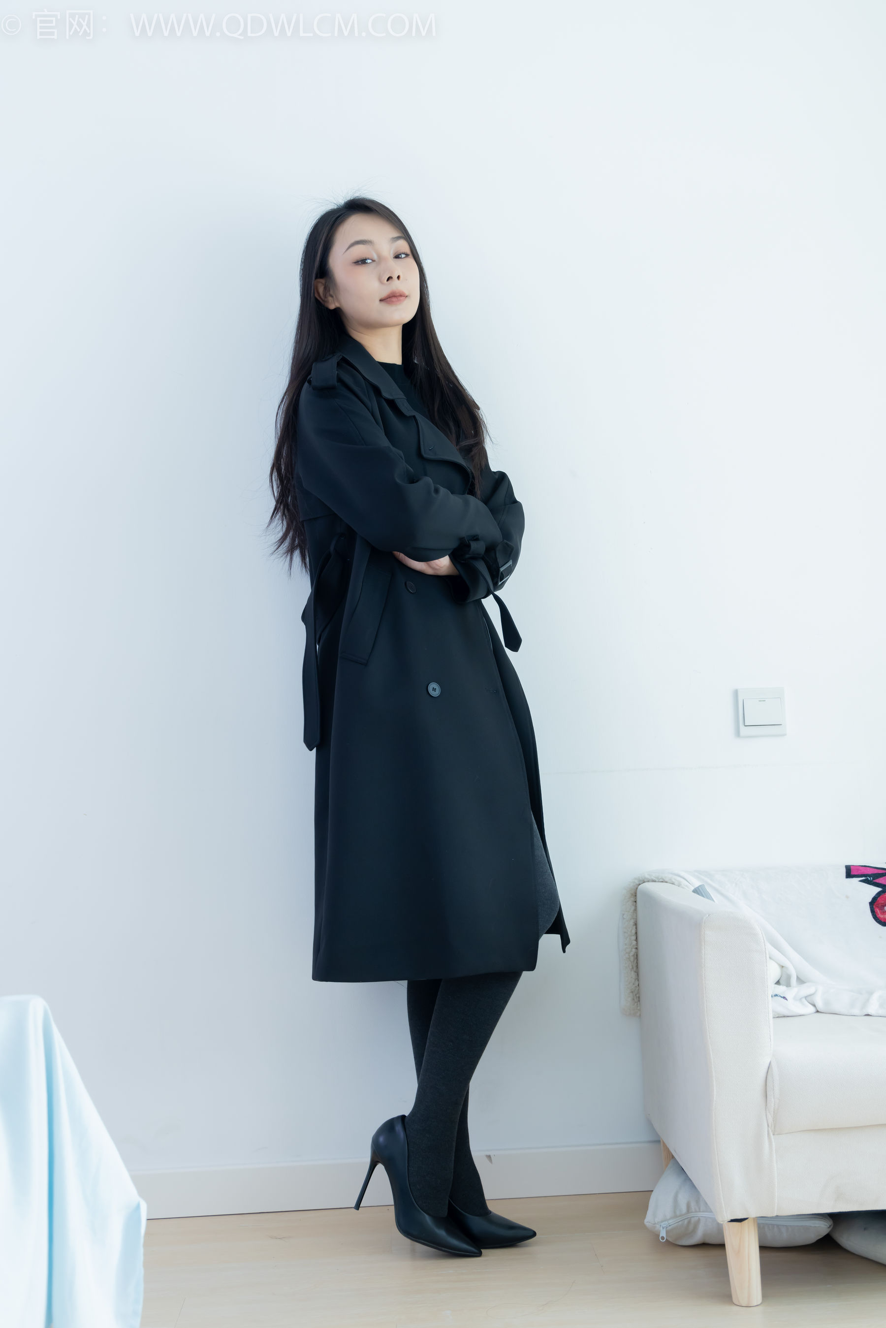 物恋传媒 No.2313 岚岚 - 高跟鞋、厚灰丝/(180P)