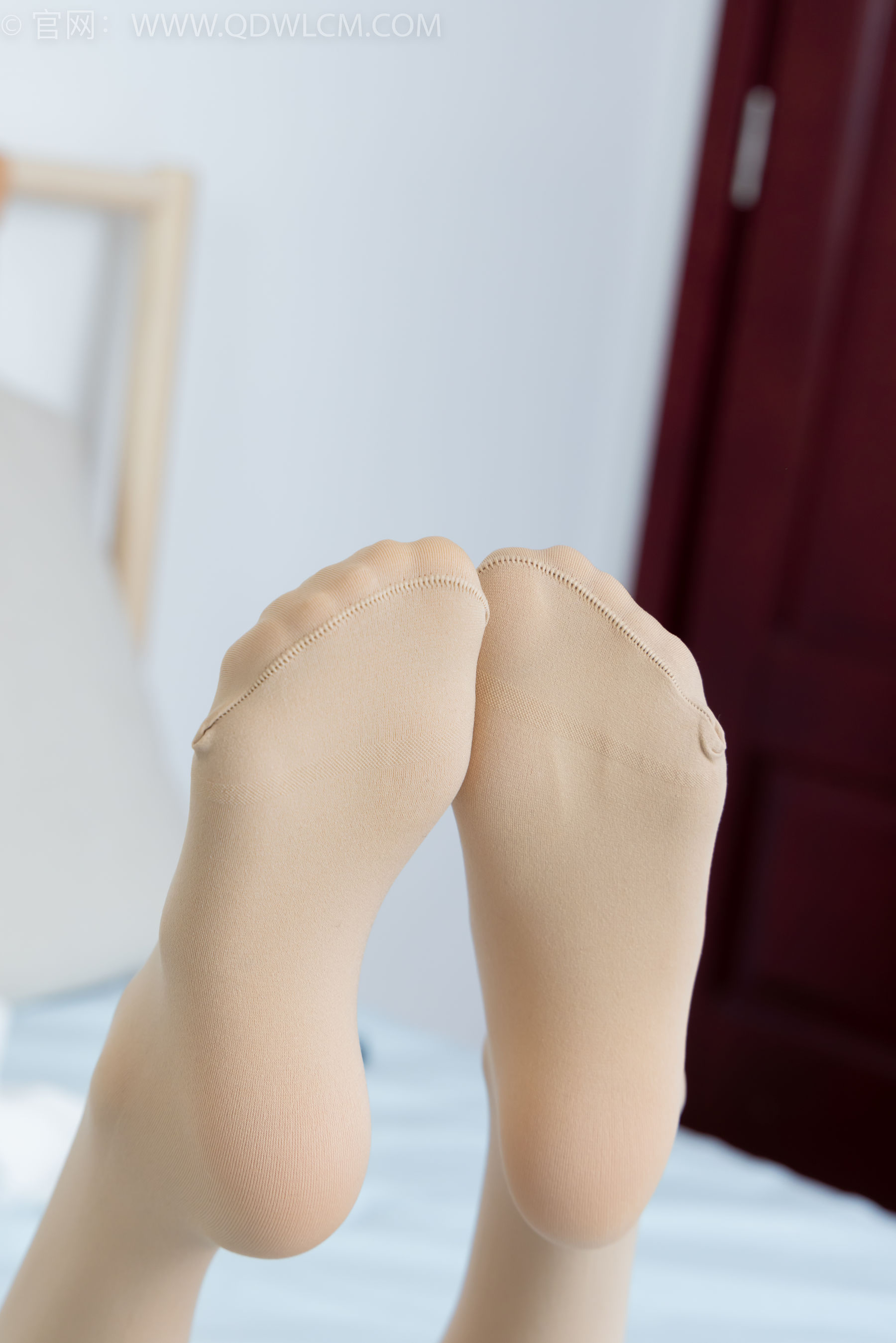 物恋传媒 No.2312 茯苓 - 长靴、过膝白棉袜、厚肉丝/(160P)