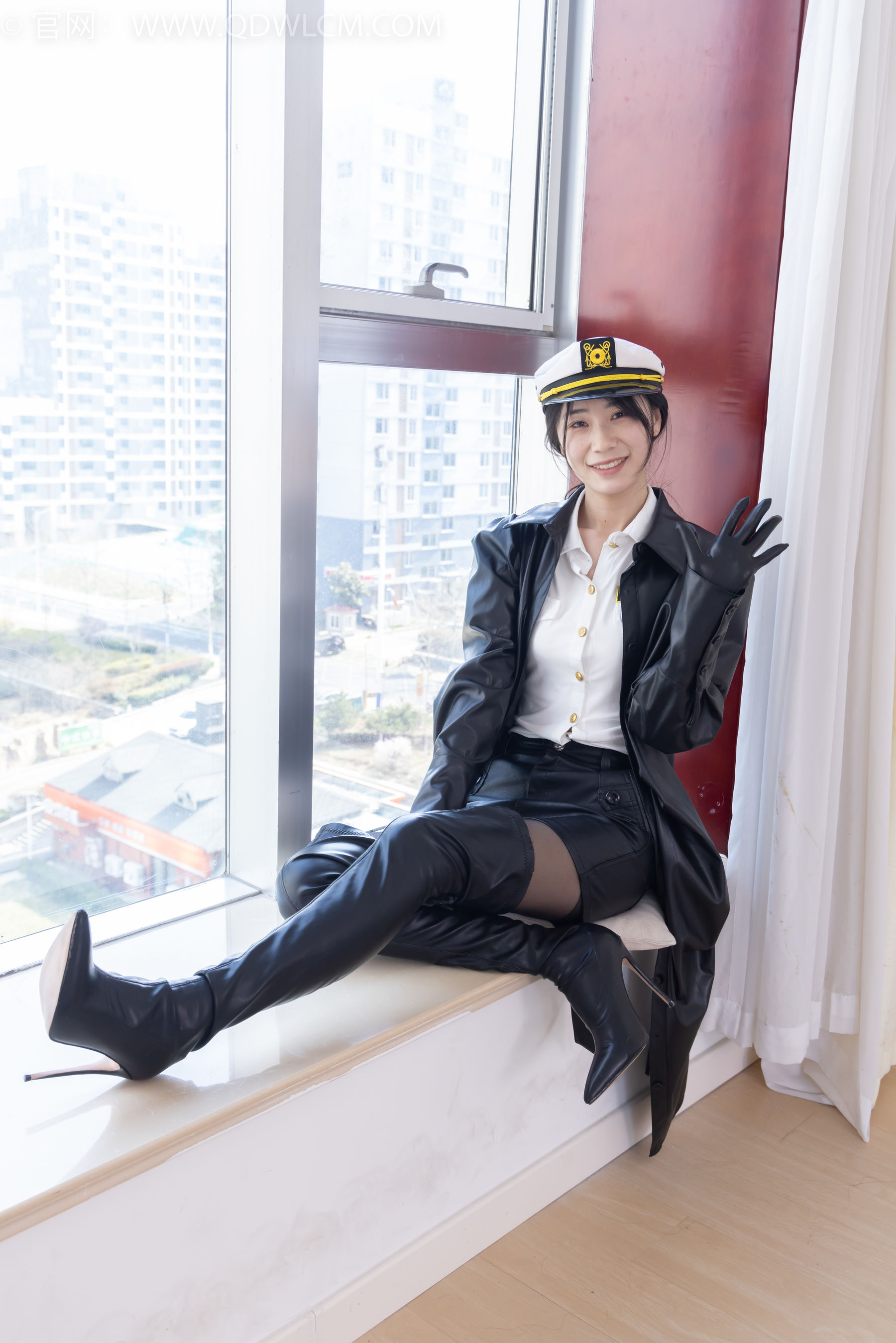 物恋传媒 No.2315 菜菜 - 高跟长靴、薄黑丝/(160P)