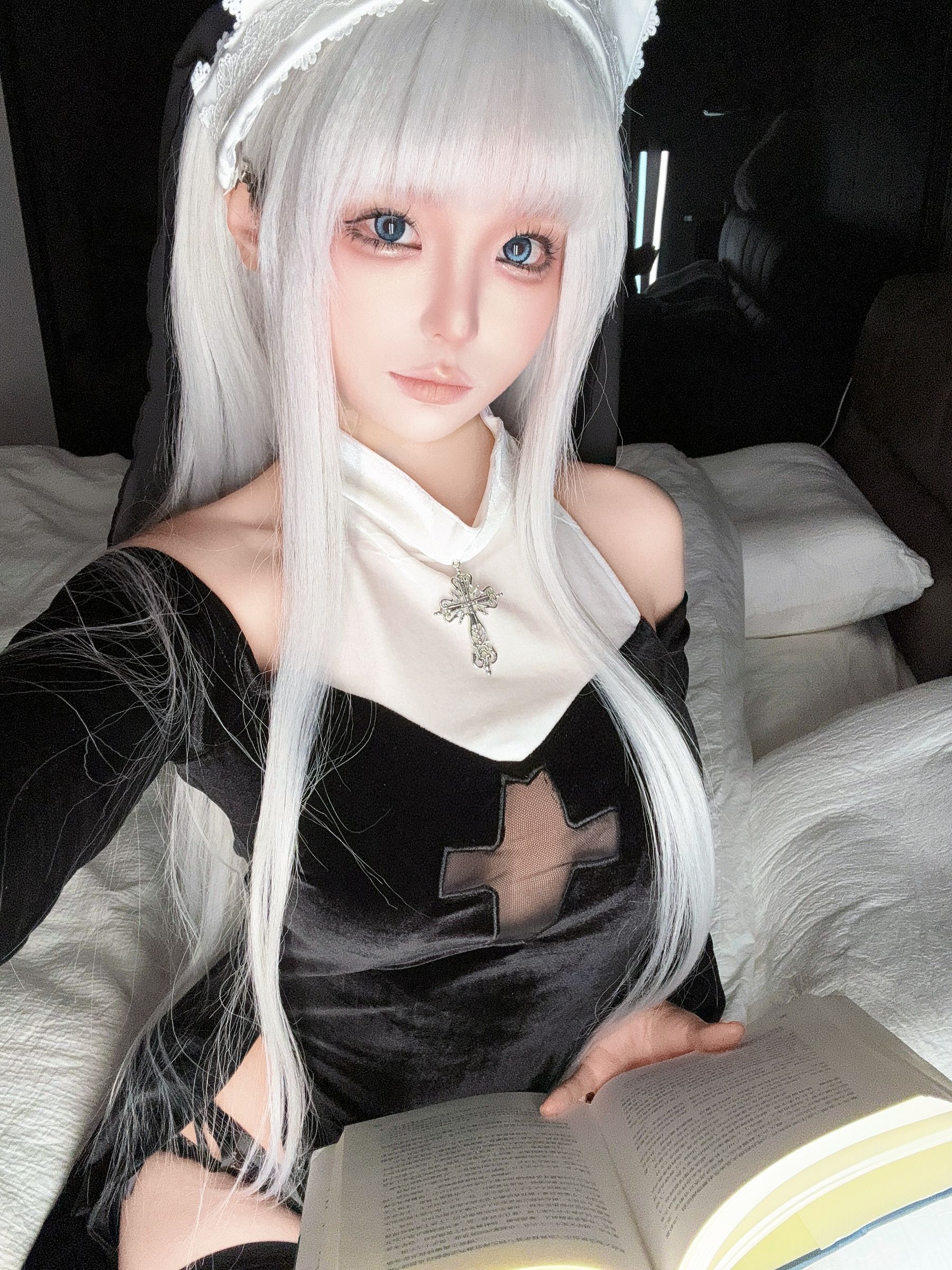 动漫博主 蠢沫沫 - 2025.03 自拍集 - ③/(27P)