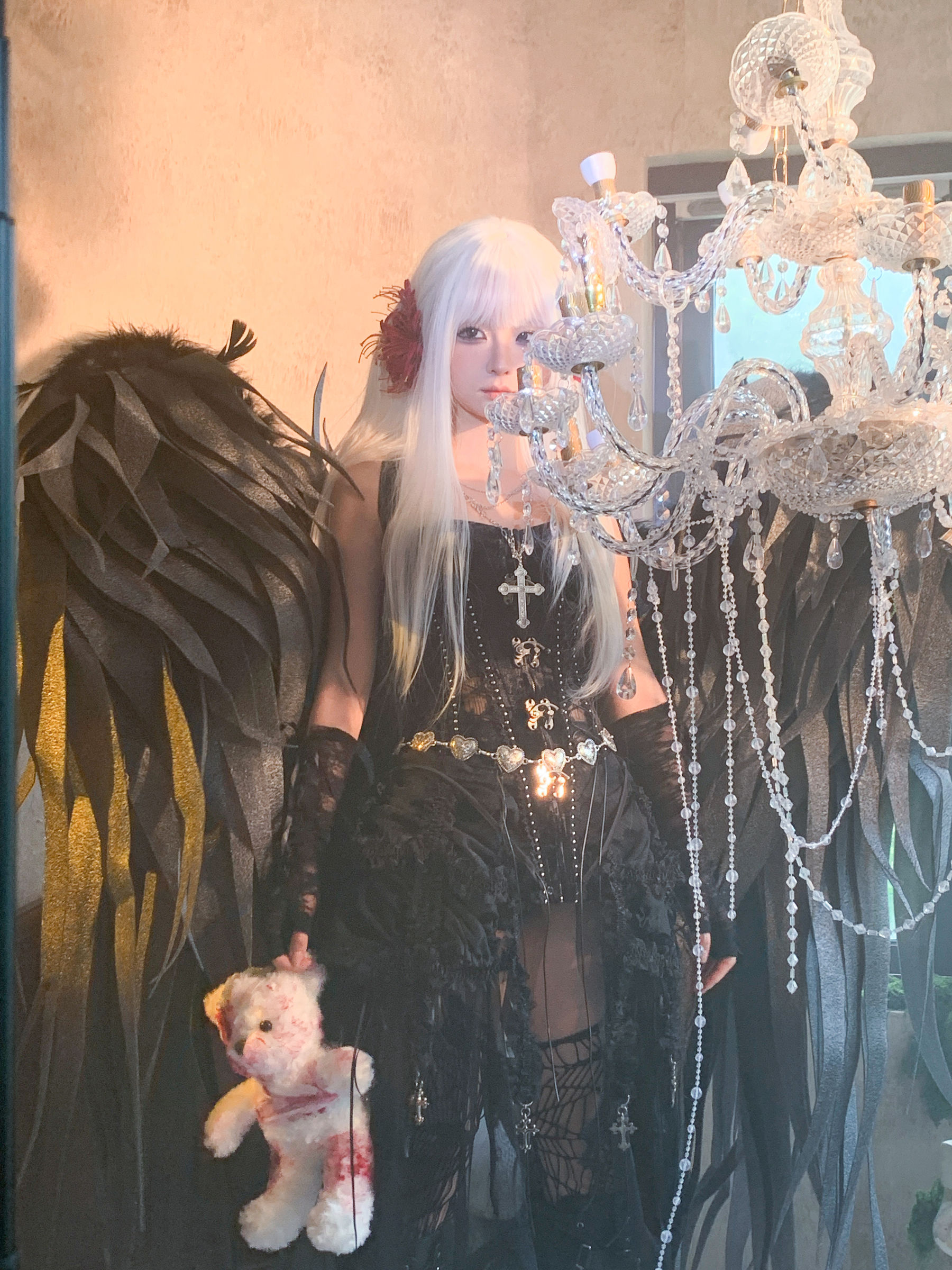 动漫博主 蠢沫沫 - 黑天鹅/(84P)