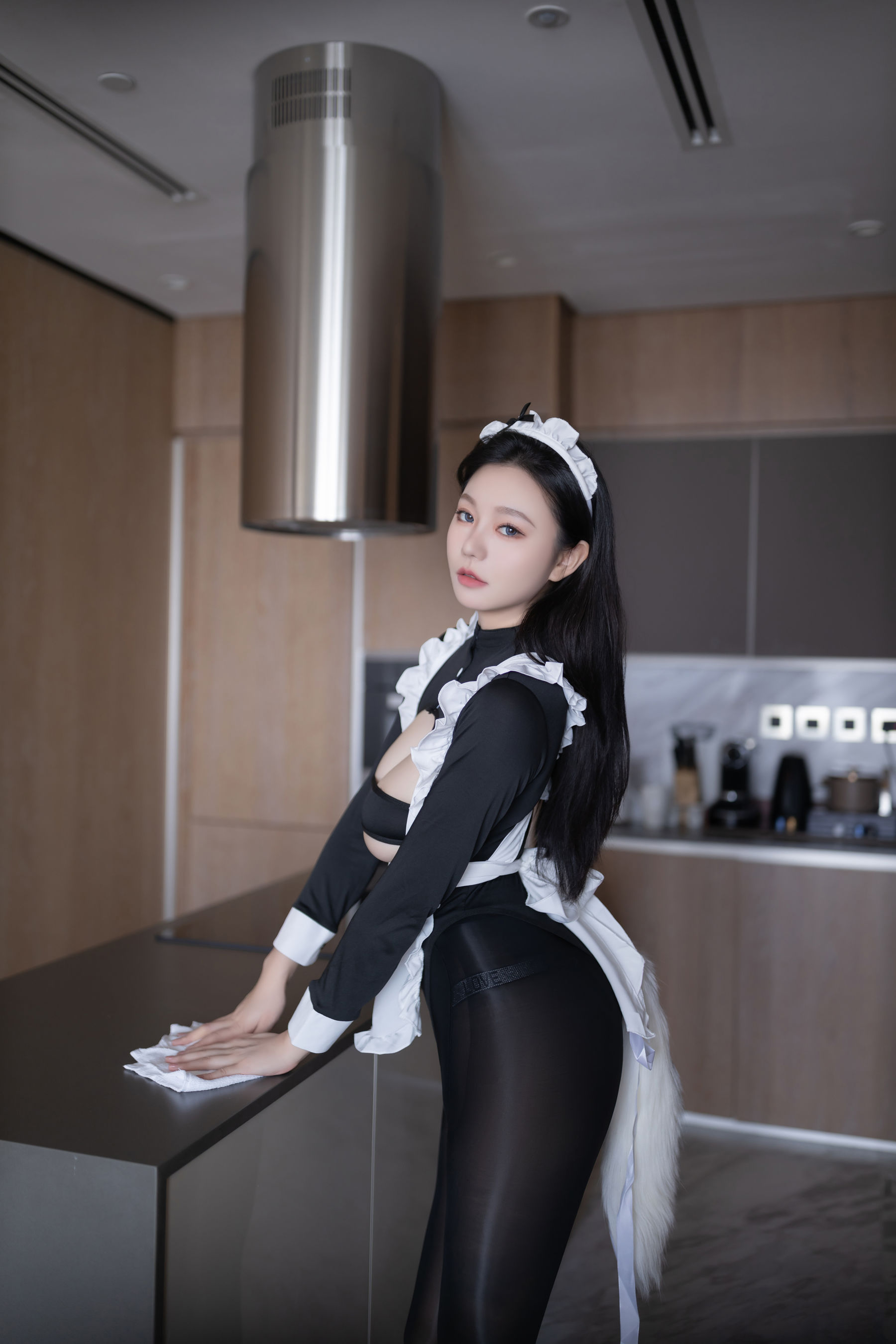 安然 - 黑丝女仆/(90P)