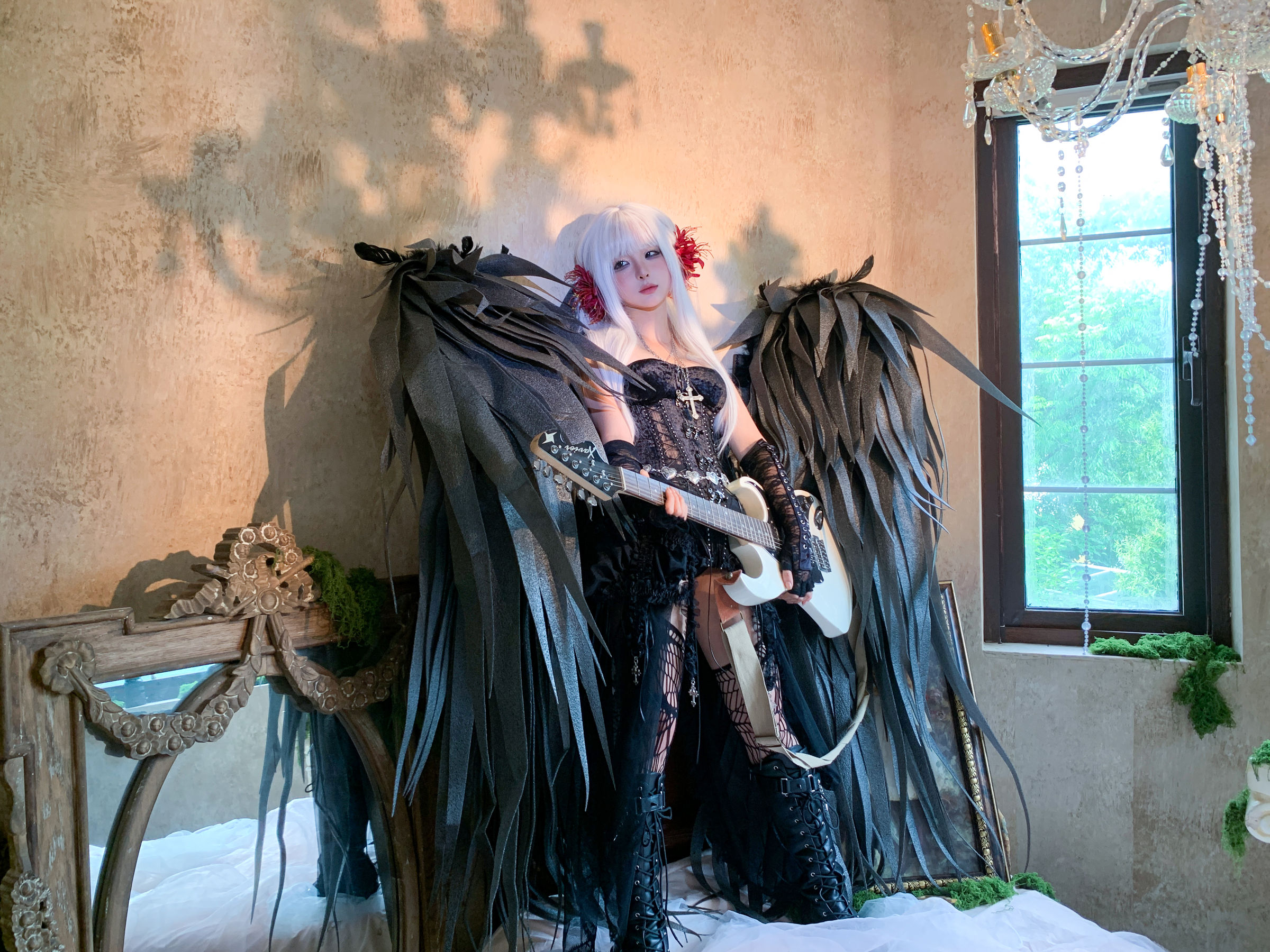 动漫博主 蠢沫沫 - 黑天鹅/(84P)