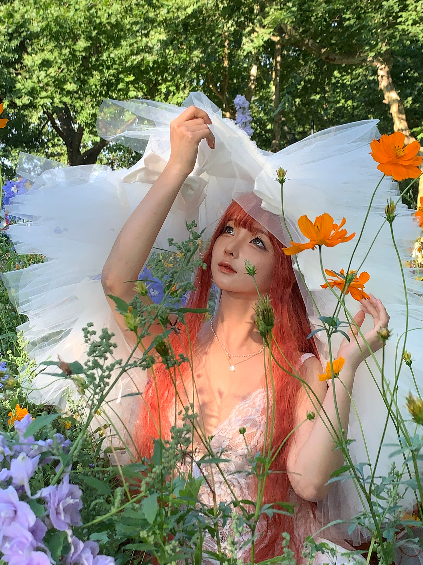 动漫博主 蠢沫沫 - 花丛婚纱/(67P)