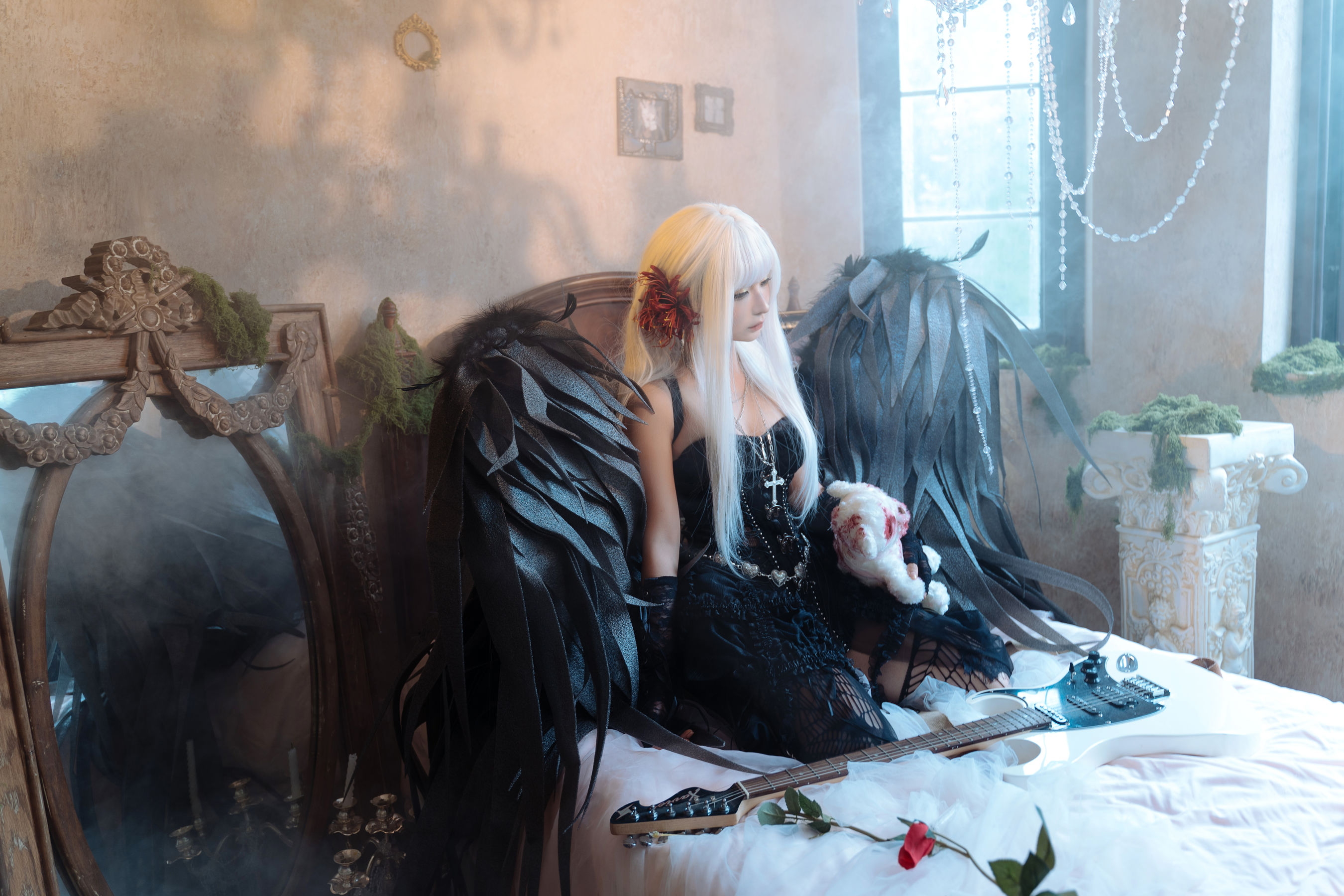 动漫博主 蠢沫沫 - 黑天鹅/(84P)