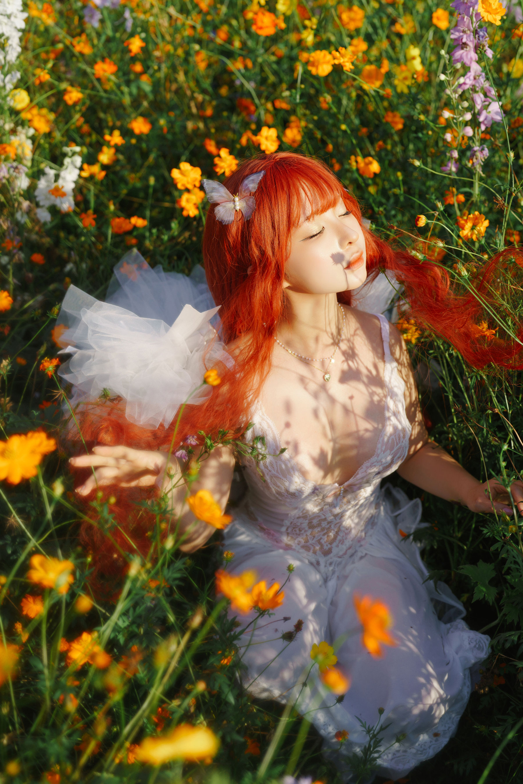 动漫博主 蠢沫沫 - 花丛婚纱/(67P)