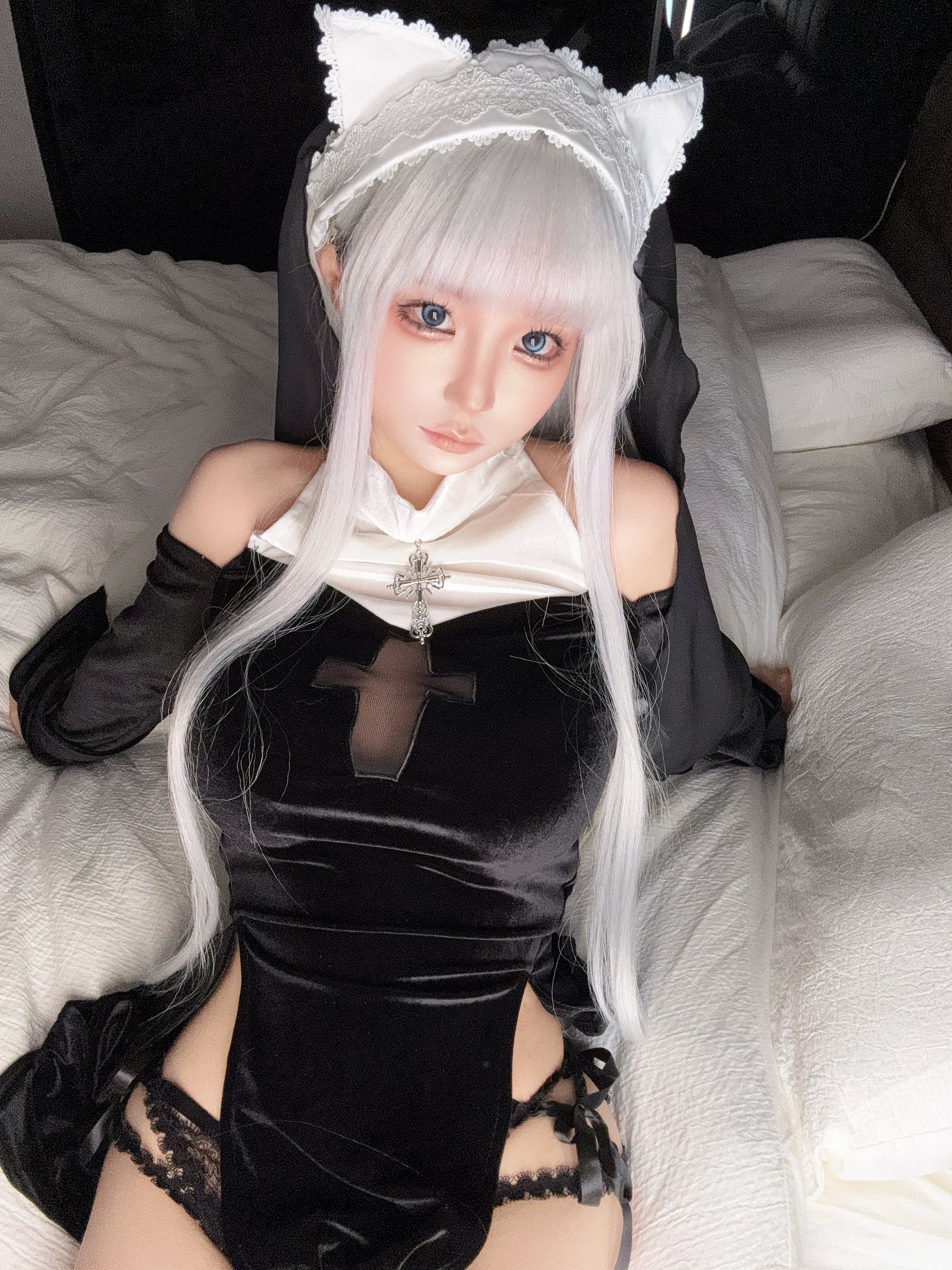 动漫博主 蠢沫沫 - 2025.03 自拍集 - ③/(27P)