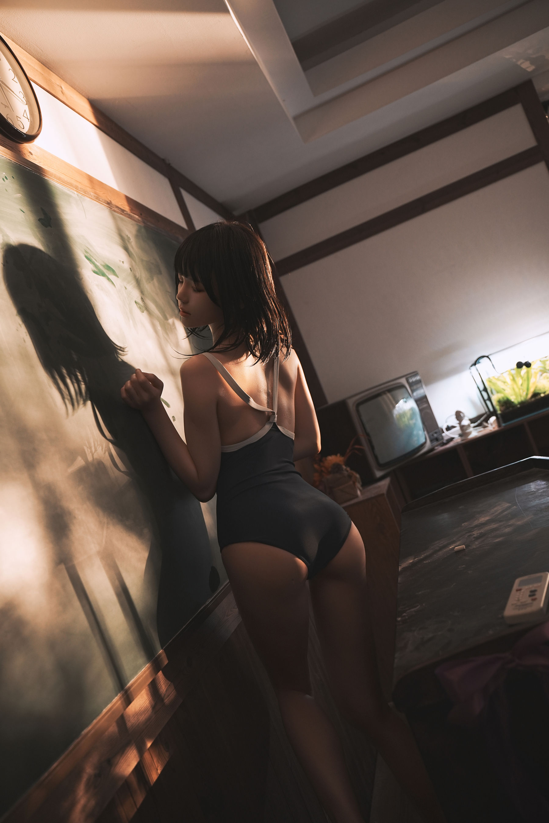 桜桃喵 - 教室死库水/(48P)