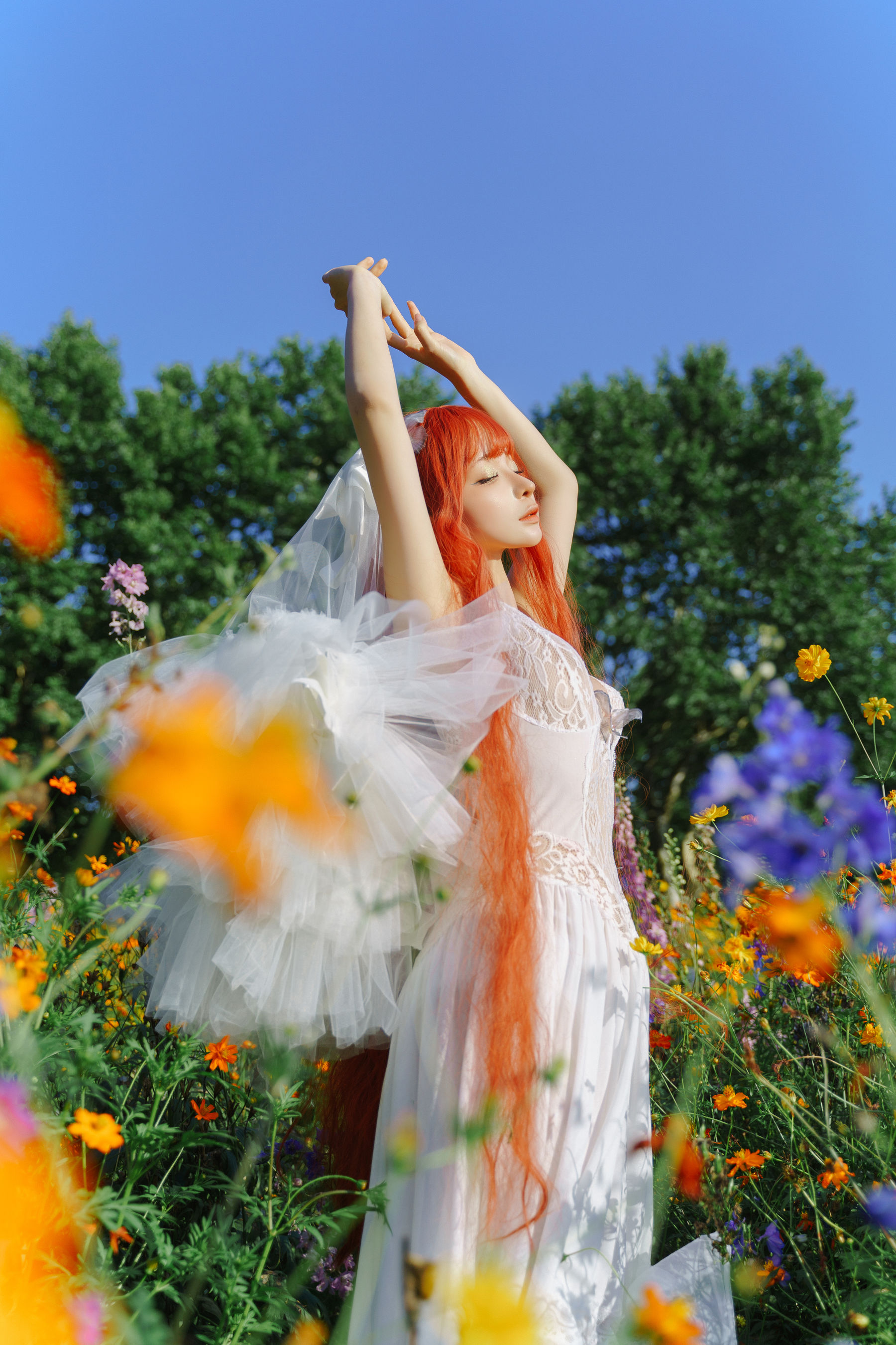 动漫博主 蠢沫沫 - 花丛婚纱/(67P)