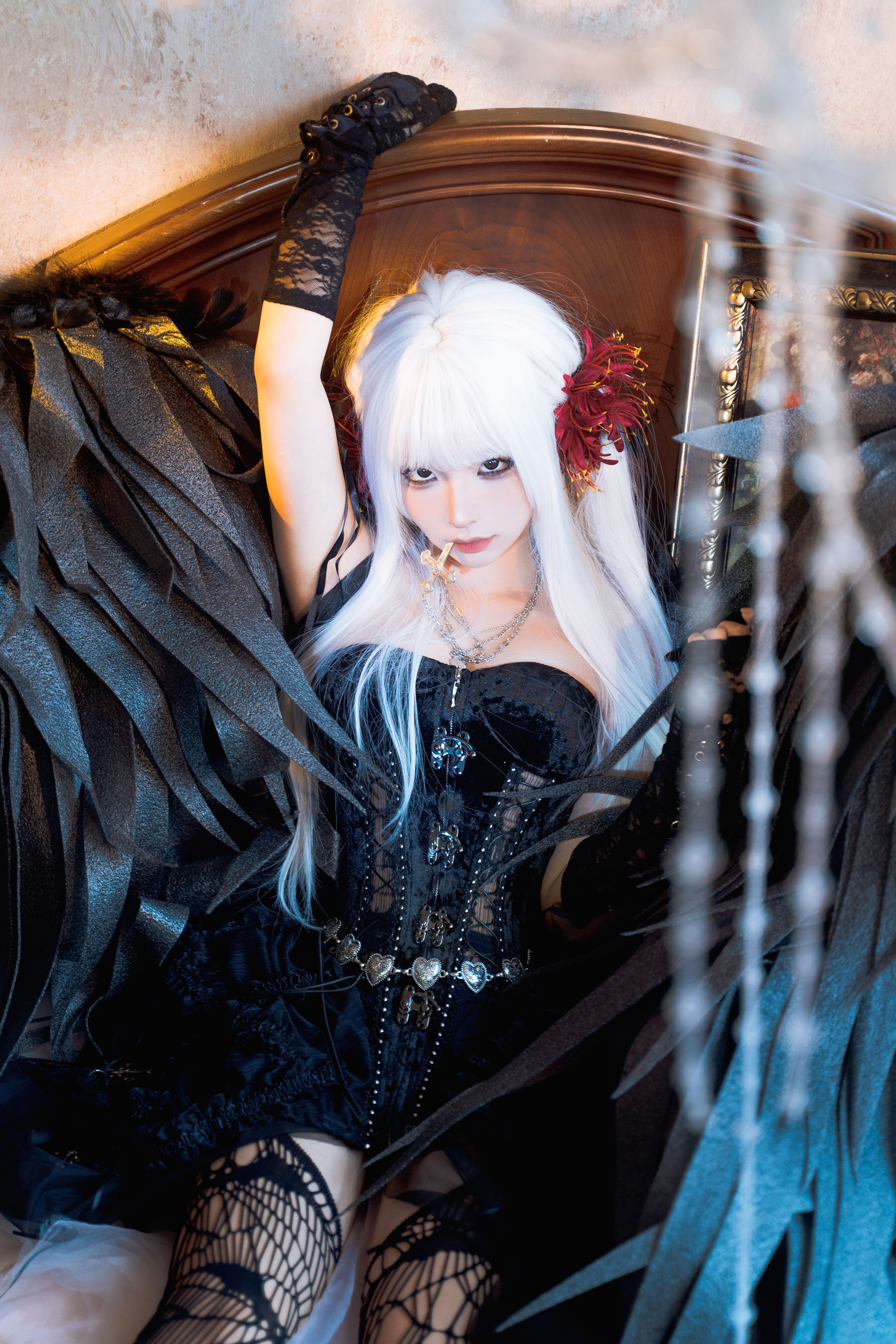 动漫博主 蠢沫沫 - 黑天鹅/(84P)