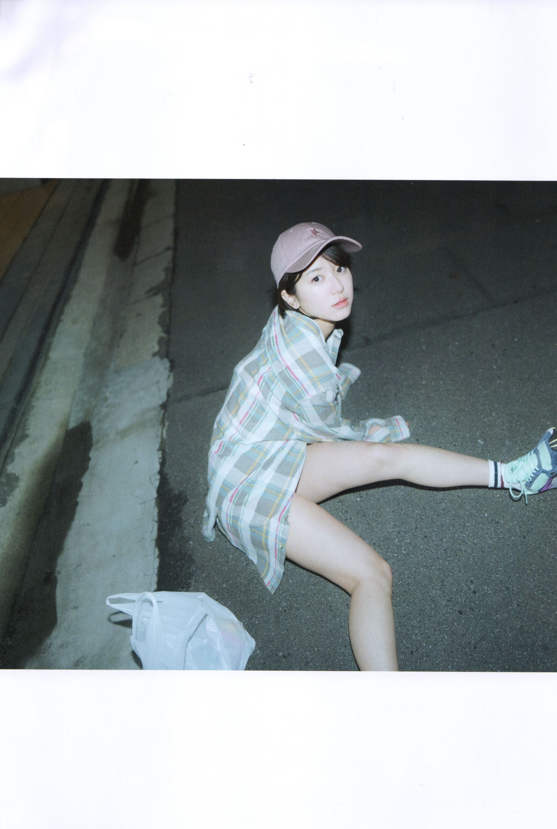 大西桃香 - 桃の眺め方/(119P)