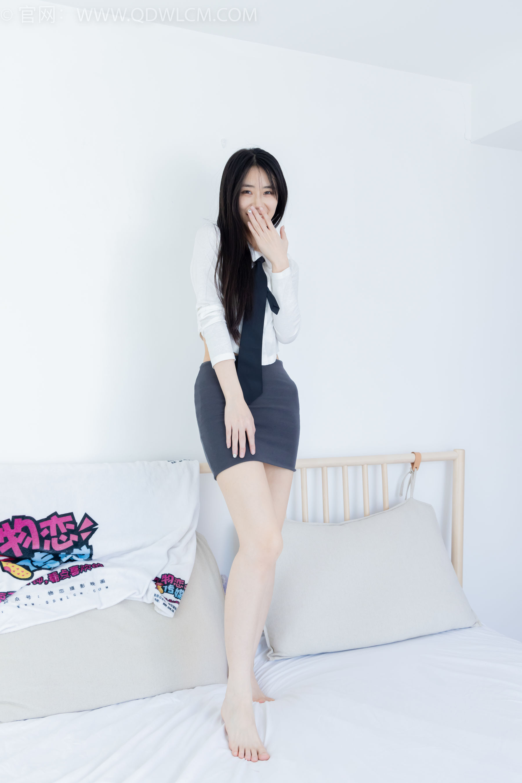 物恋传媒 No.2346 菜菜 - 运动鞋、厚黑丝、裸足/(167P)