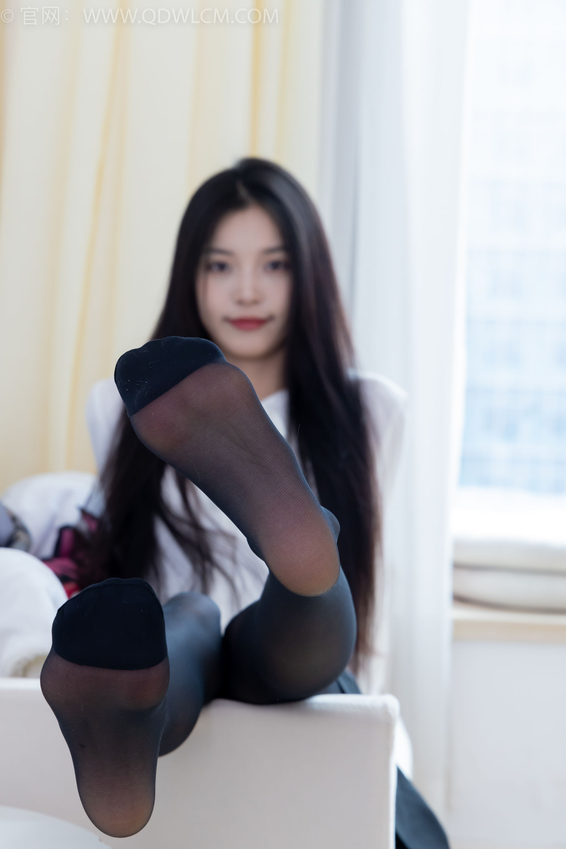 物恋传媒 No.2349 茯苓 - 高跟长靴、高跟凉鞋、厚肉丝、薄黑丝/(175P)