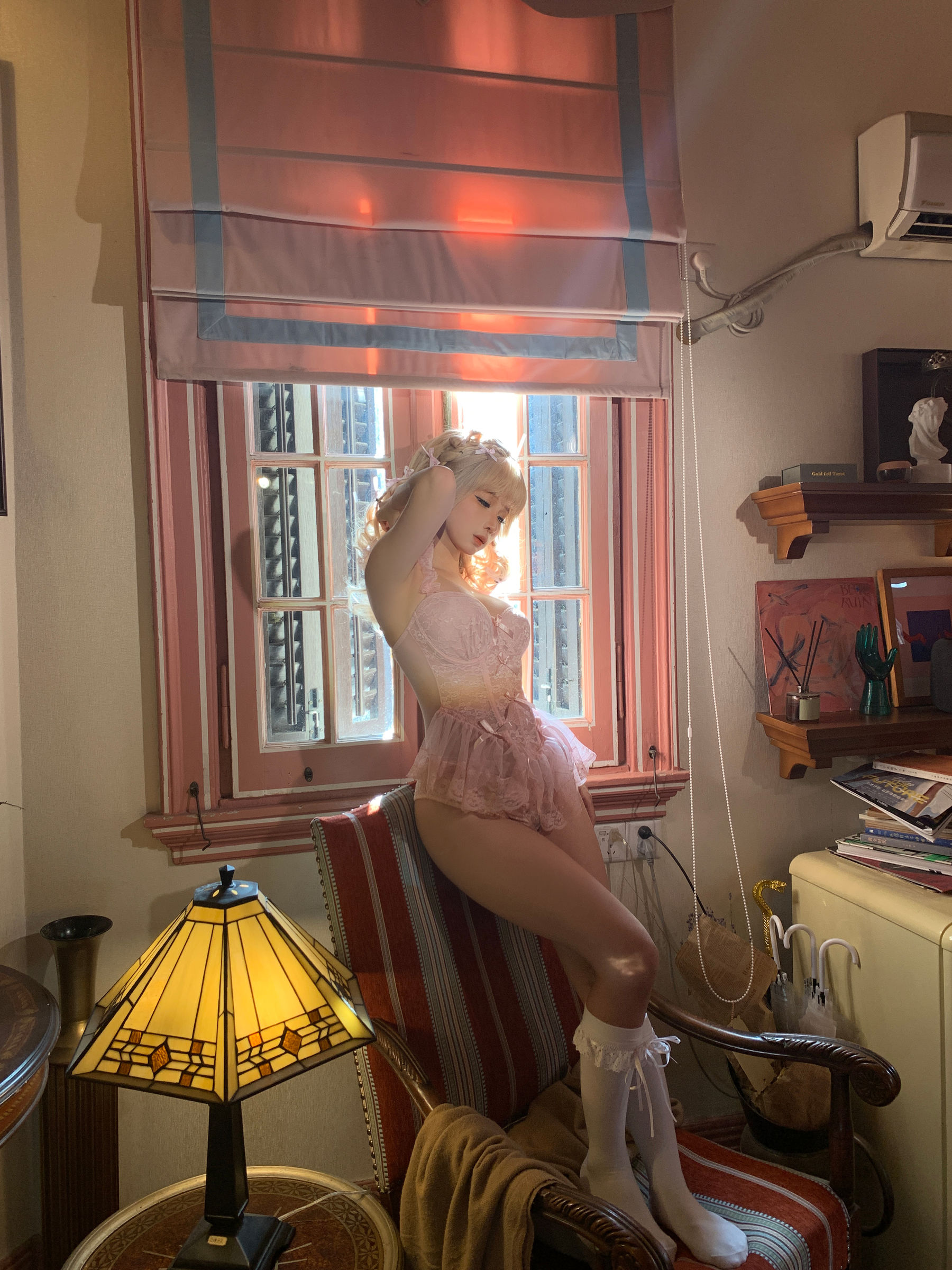 动漫博主蠢沫沫 - 金发蝴蝶结/(94P)