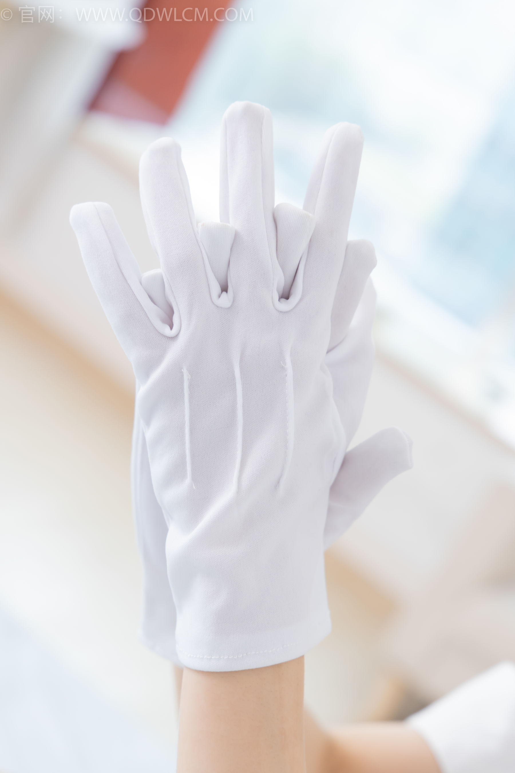 物恋传媒 No.2372 嘟嘟 - 高跟鞋、手套、薄黑丝脚尖加固款、薄肉丝脚尖加固款/(170P)