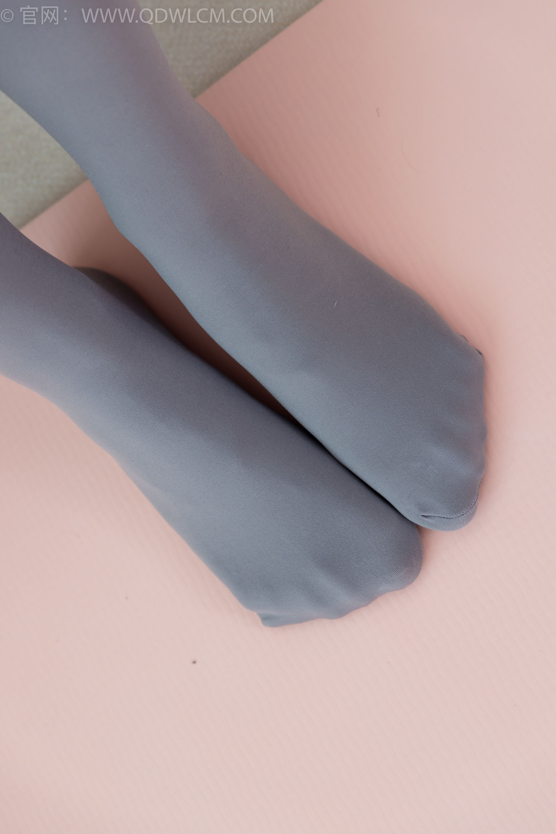 物恋传媒 No.2358 闪闪 - 舞蹈服、舞蹈鞋、白棉袜、厚白丝、厚灰丝、薄肉丝/(150P)