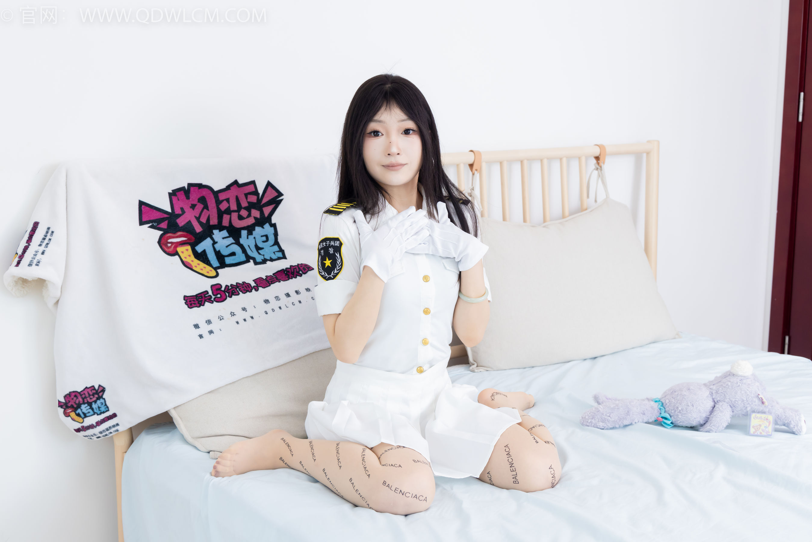 物恋传媒 No.2372 嘟嘟 - 高跟鞋、手套、薄黑丝脚尖加固款、薄肉丝脚尖加固款/(170P)