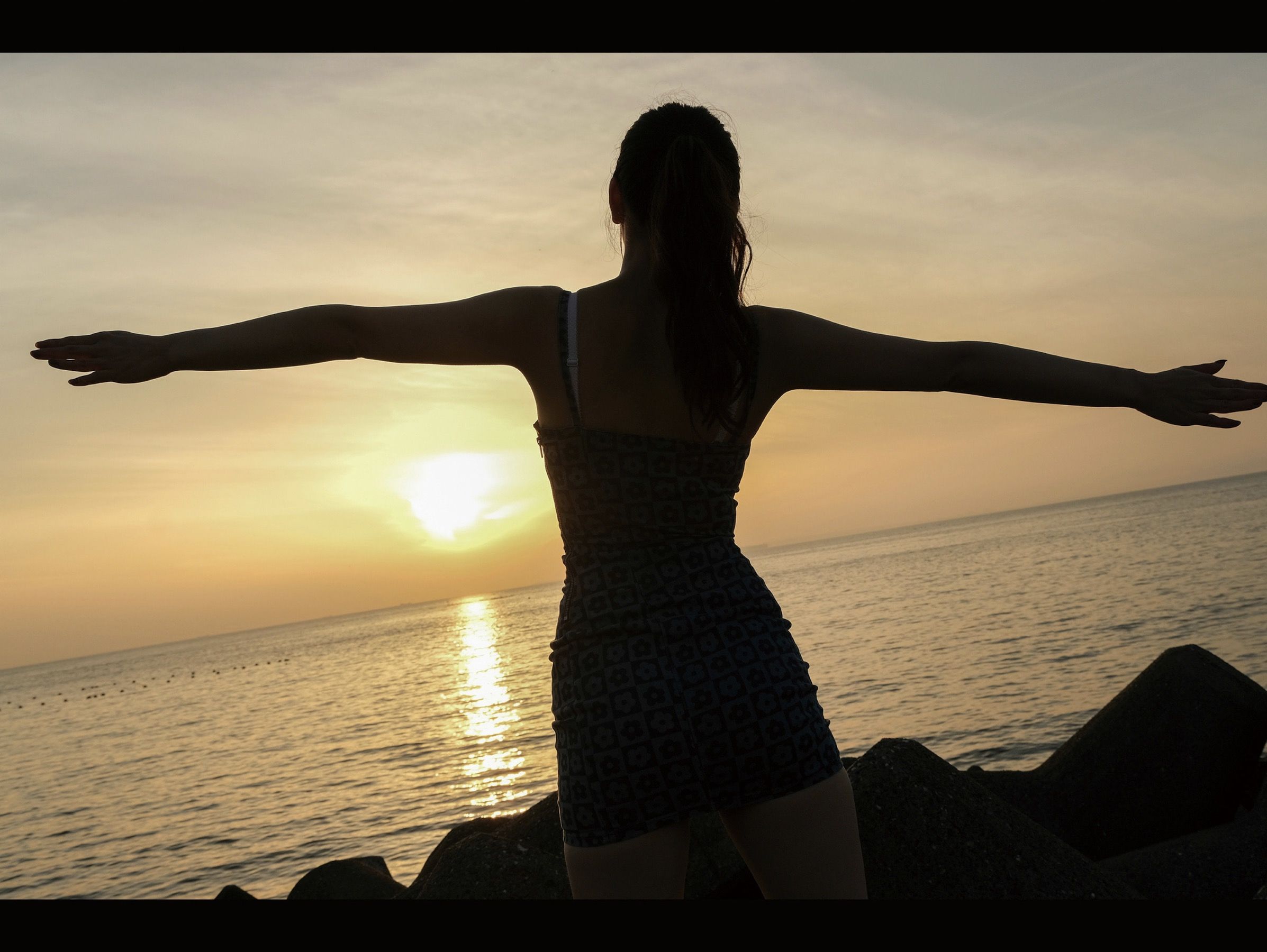 広瀬なるみ - 風に包まれて/(85P)