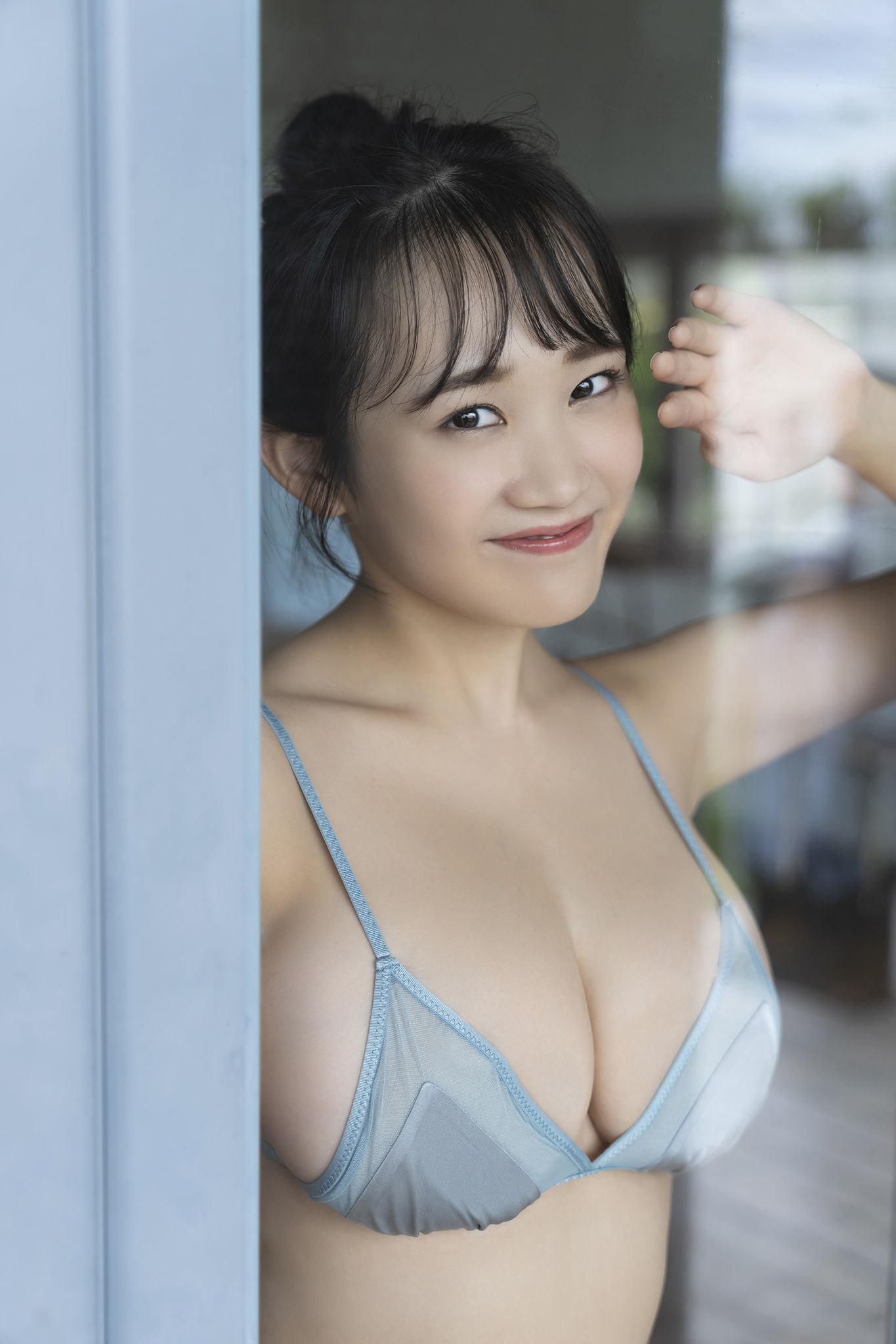 奥村梨穂 - 奇跡の神乳 vol.1/(49P)