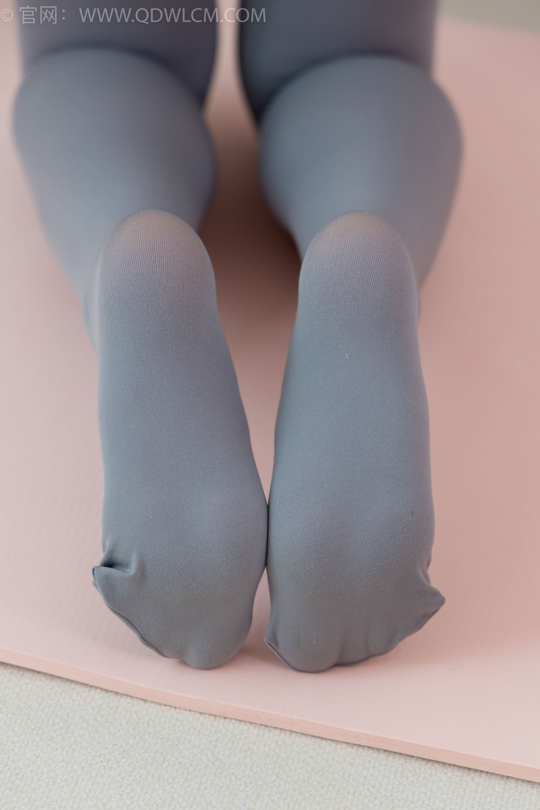 物恋传媒 No.2358 闪闪 - 舞蹈服、舞蹈鞋、白棉袜、厚白丝、厚灰丝、薄肉丝/(150P)