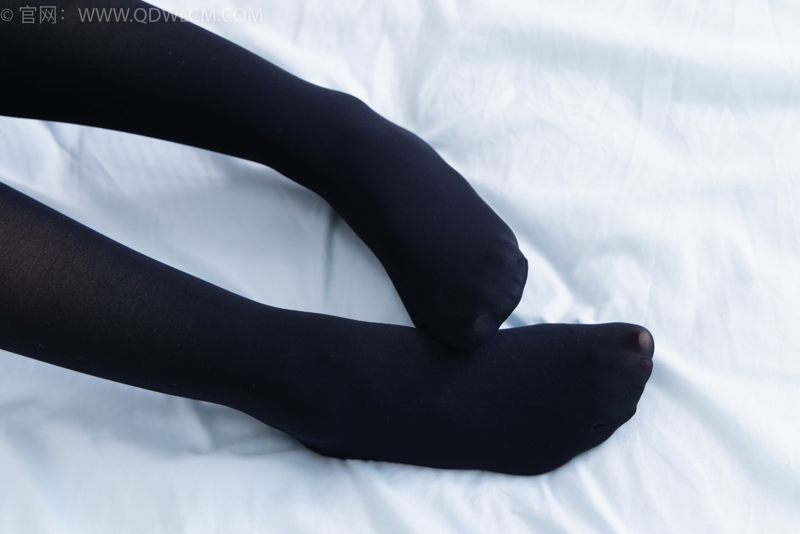 物恋传媒 No.2367 嘟嘟 - 皮鞋、厚黑丝、jk制服/(165P)