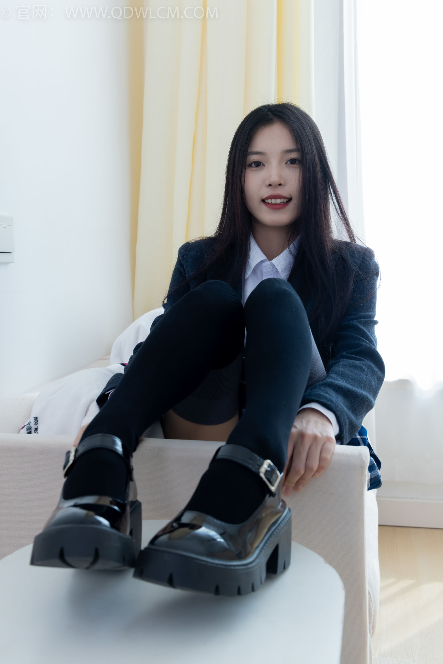 物恋传媒 No.2371 茯苓 - JK制服、皮鞋、拼接过膝袜/(155P)