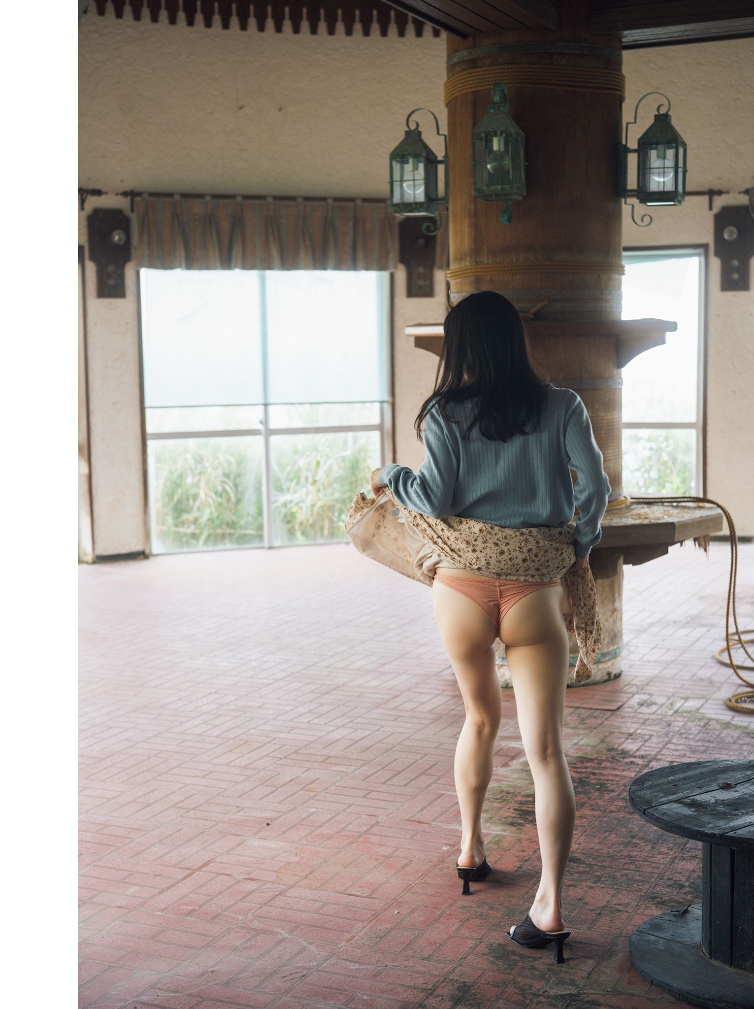 出口亜梨沙 - ESSENCE/(115P)