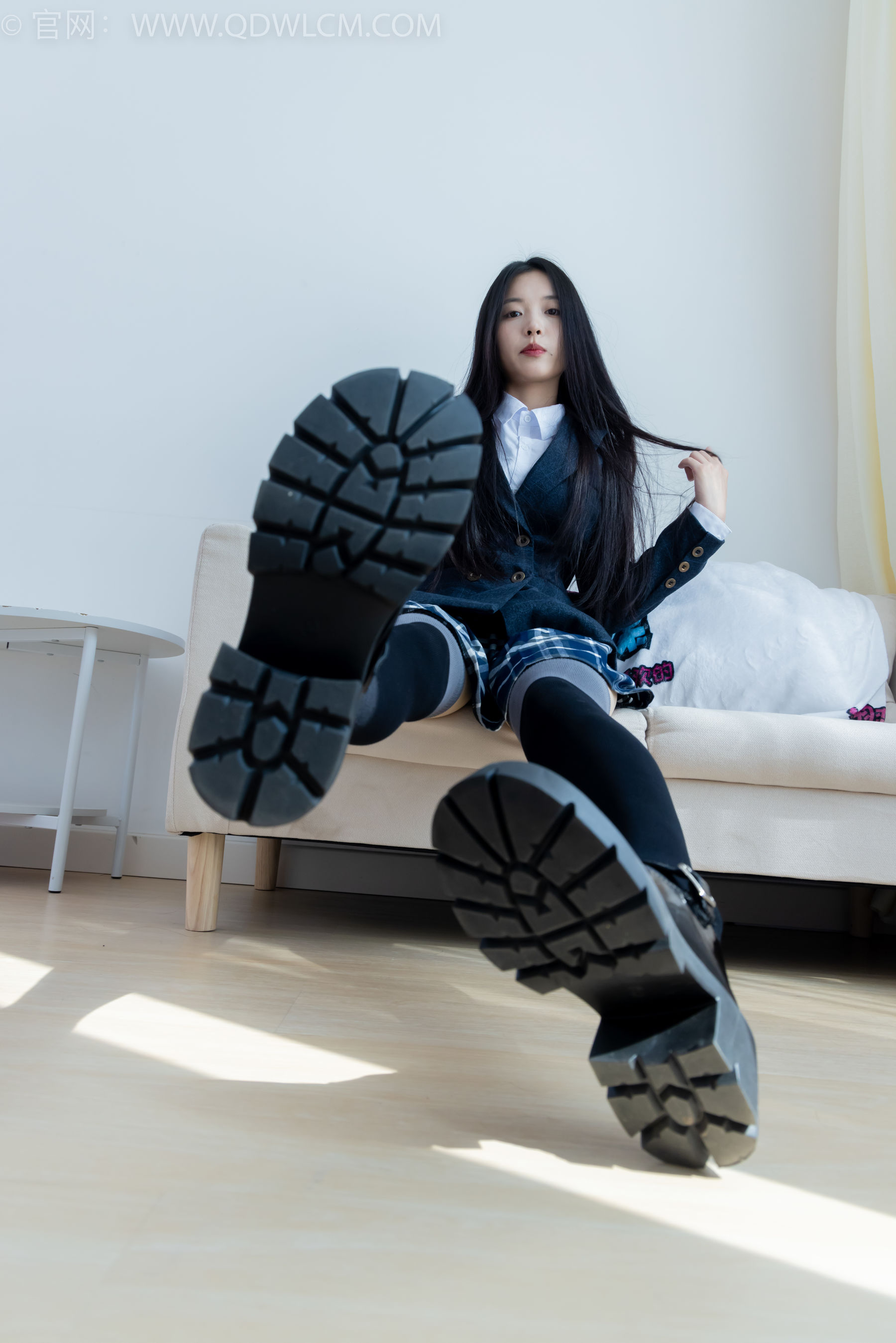 物恋传媒 No.2371 茯苓 - JK制服、皮鞋、拼接过膝袜/(155P)