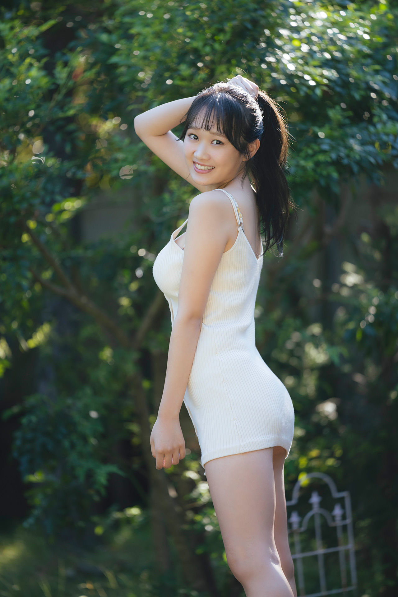 奥村梨穂 - Iの衝撃/(75P)