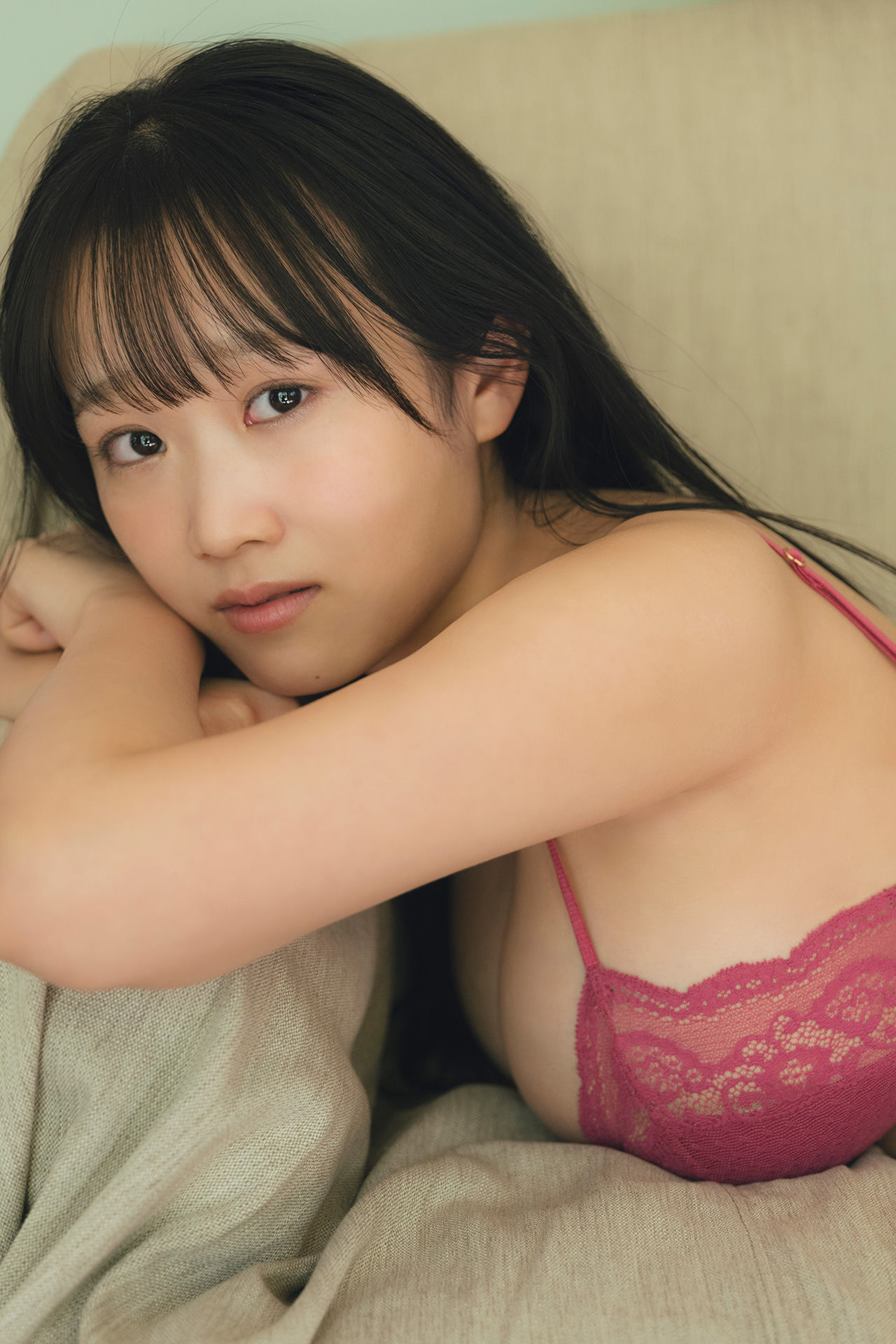 奥村梨穂 - Iの衝撃/(75P)