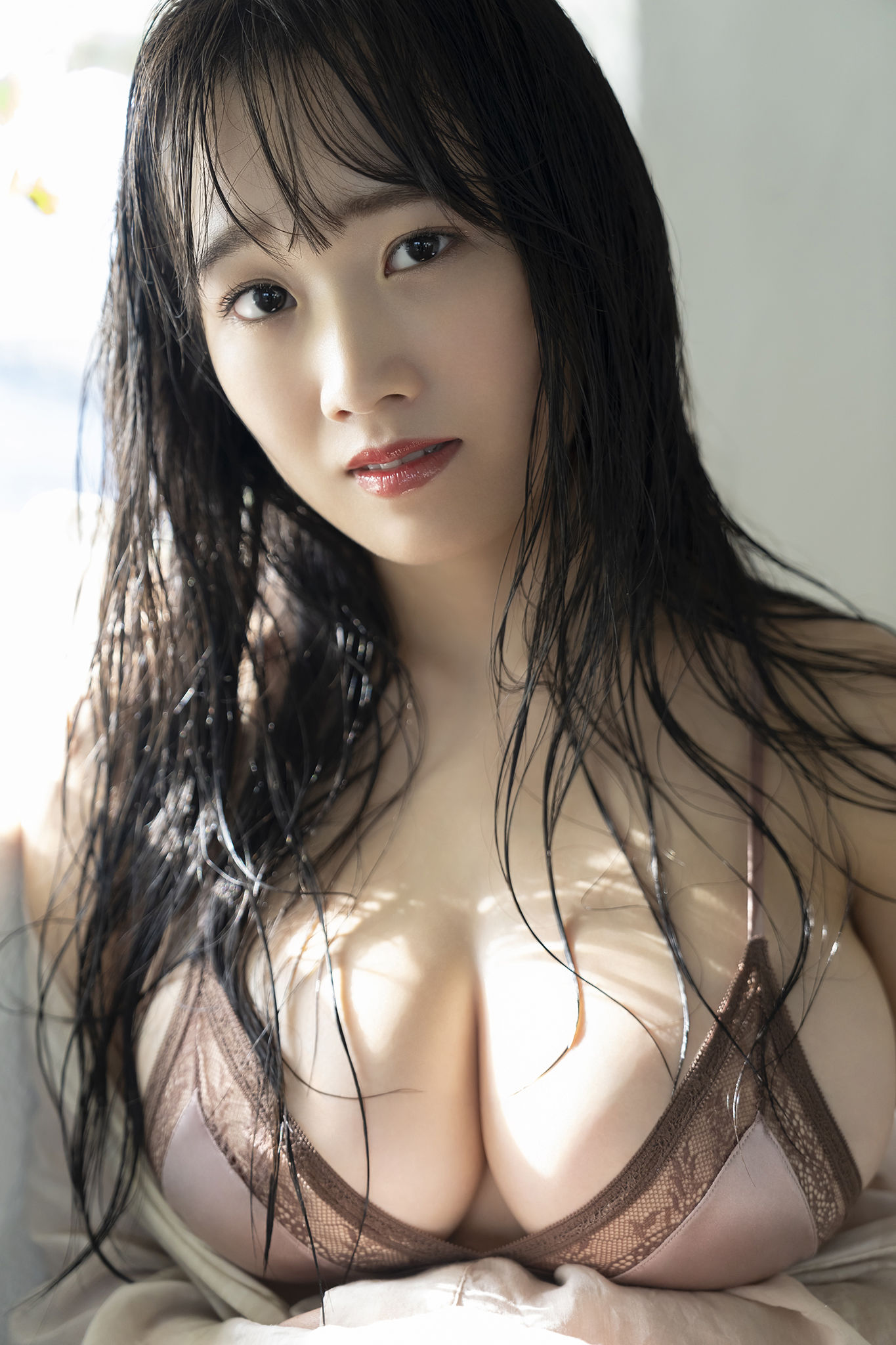 奥村梨穂 - 奇跡の神乳 vol.2/(50P)