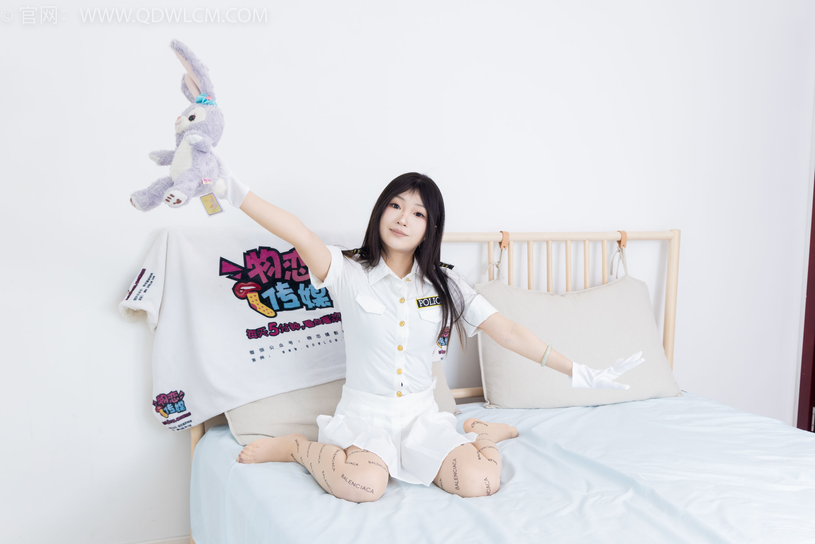 物恋传媒 No.2372 嘟嘟 - 高跟鞋、手套、薄黑丝脚尖加固款、薄肉丝脚尖加固款/(170P)