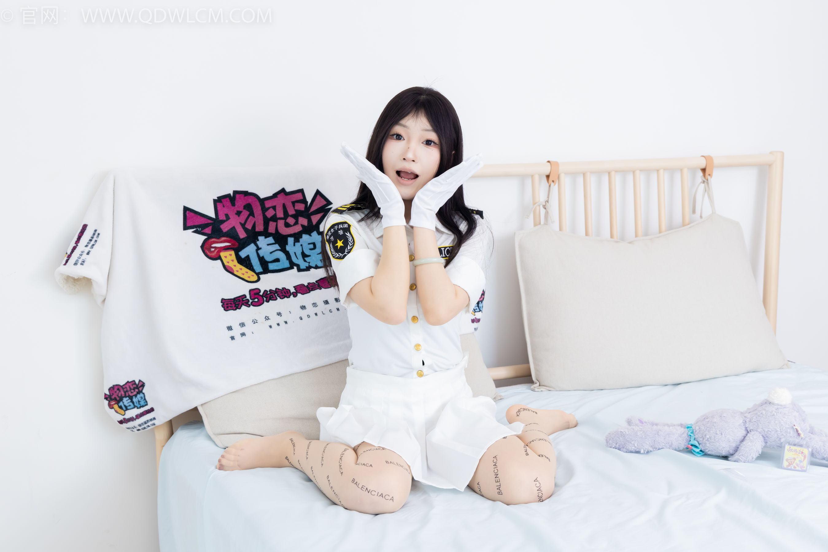 物恋传媒 No.2372 嘟嘟 - 高跟鞋、手套、薄黑丝脚尖加固款、薄肉丝脚尖加固款/(170P)