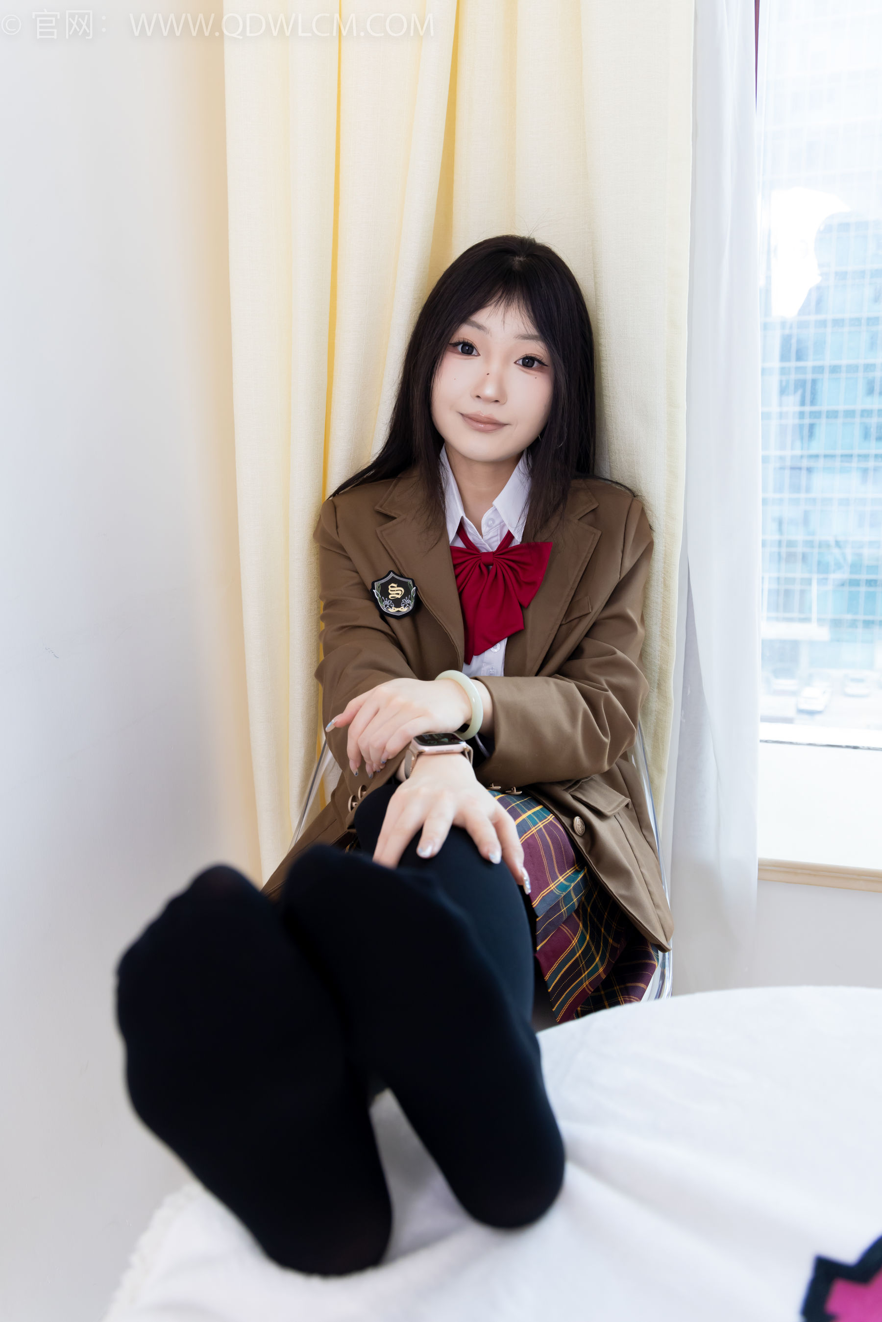 物恋传媒 No.2367 嘟嘟 - 皮鞋、厚黑丝、jk制服/(165P)