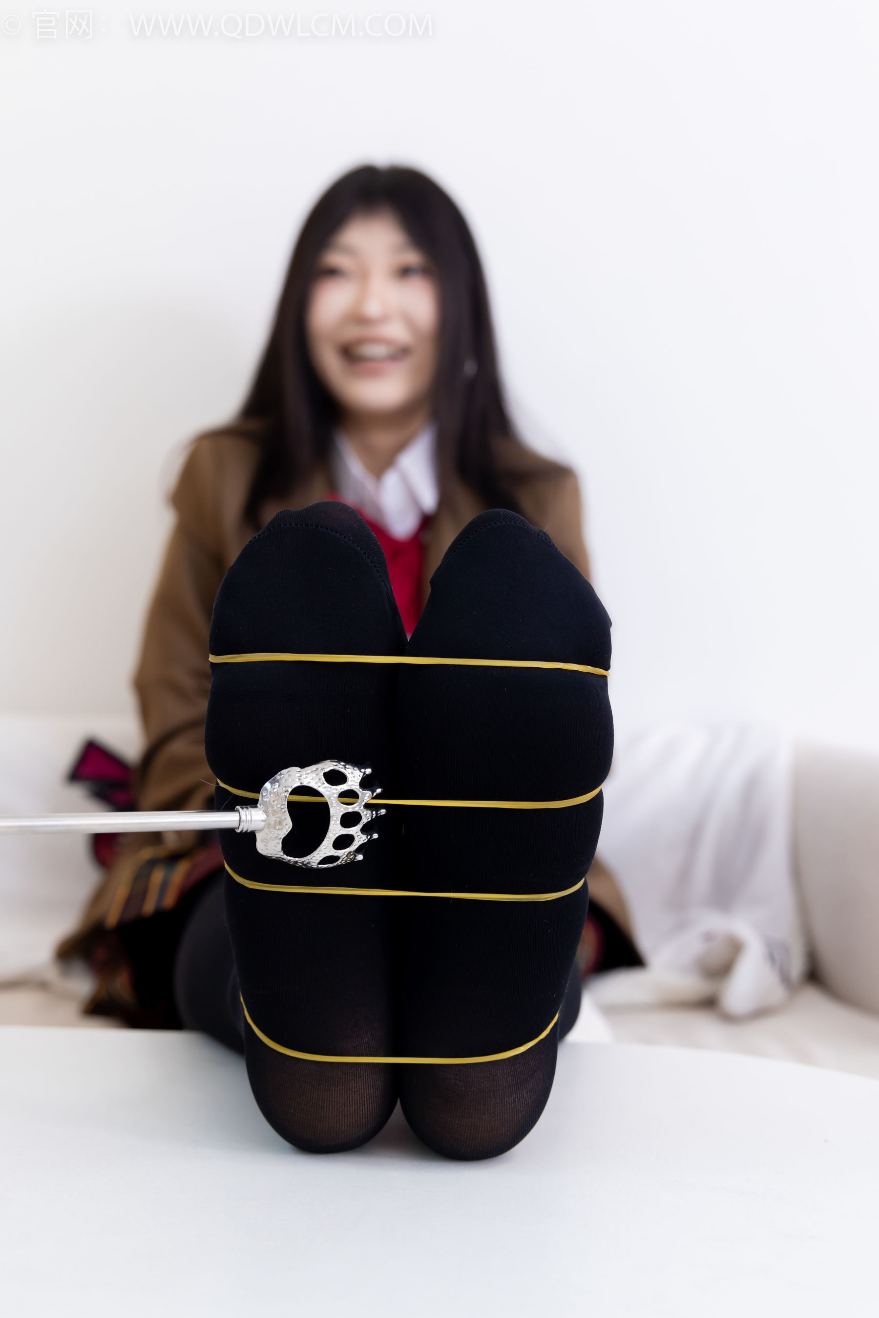 物恋传媒 No.2367 嘟嘟 - 皮鞋、厚黑丝、jk制服/(165P)