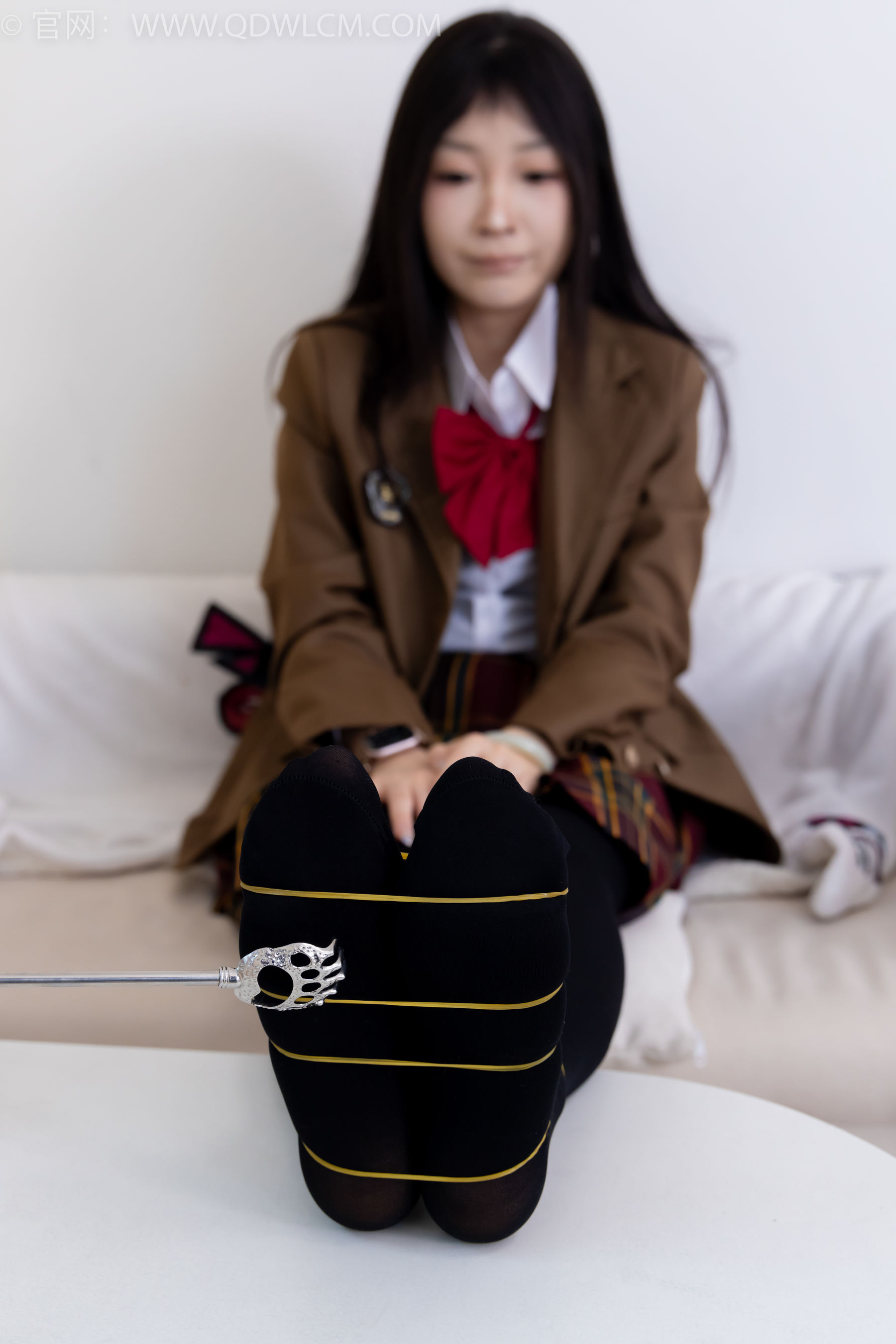 物恋传媒 No.2367 嘟嘟 - 皮鞋、厚黑丝、jk制服/(165P)