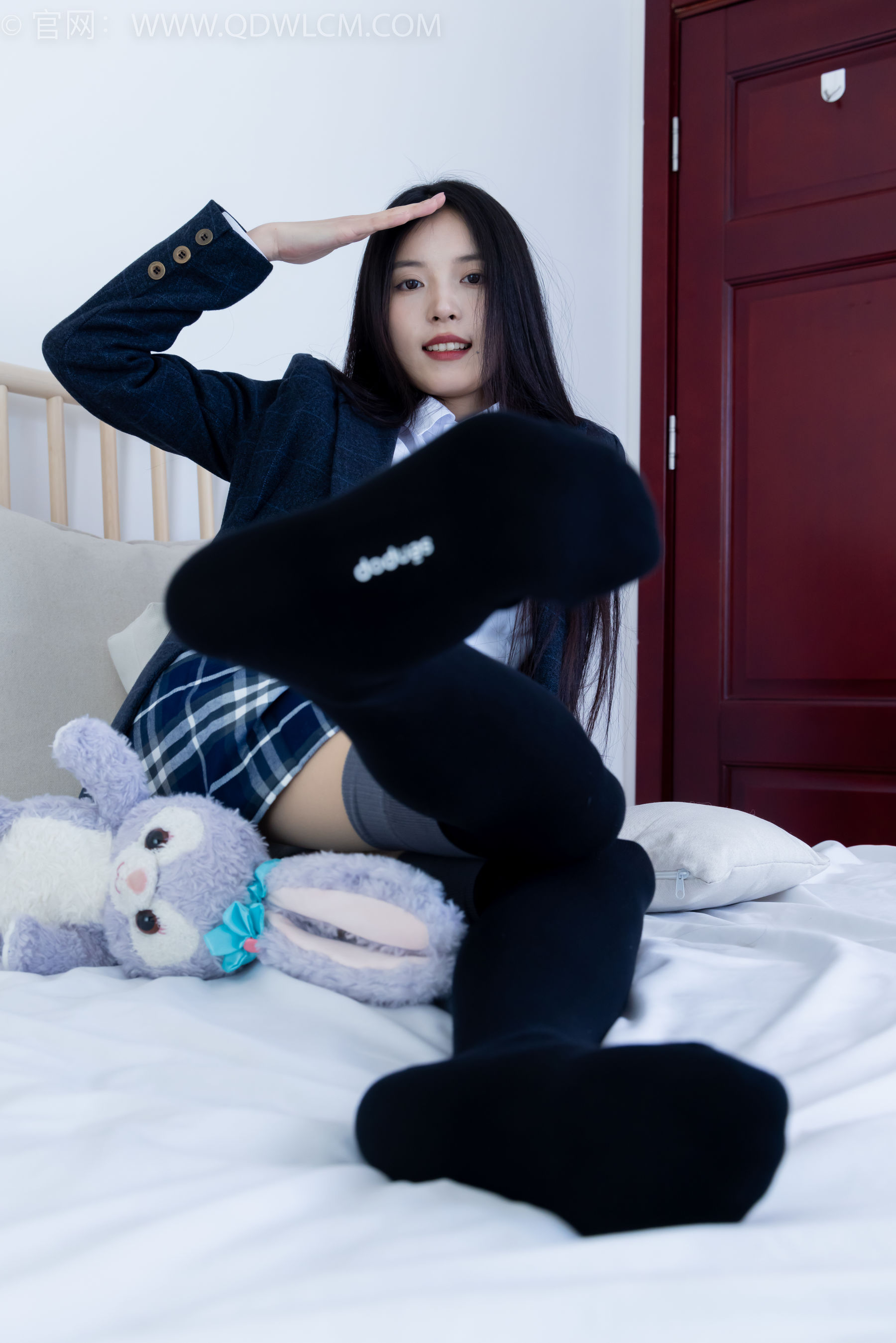 物恋传媒 No.2371 茯苓 - JK制服、皮鞋、拼接过膝袜/(155P)