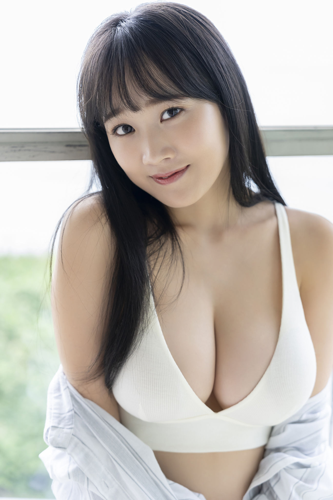 奥村梨穂 - 奇跡の神乳 vol.3/(96P)