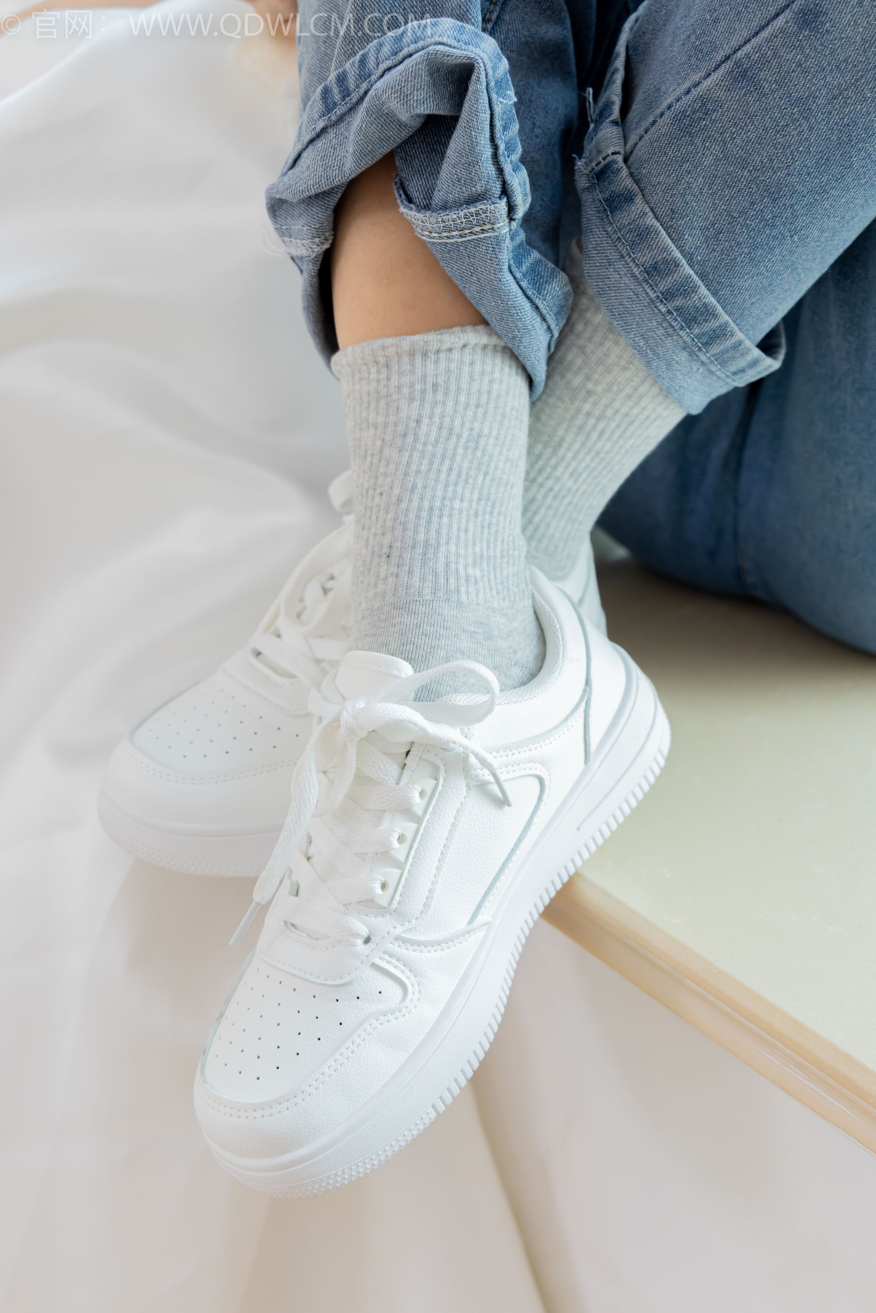 物恋传媒 No.2370 茯苓&欢欢 - 平底鞋、板鞋、厚肉丝、灰色棉袜、薄肉丝/(150P)