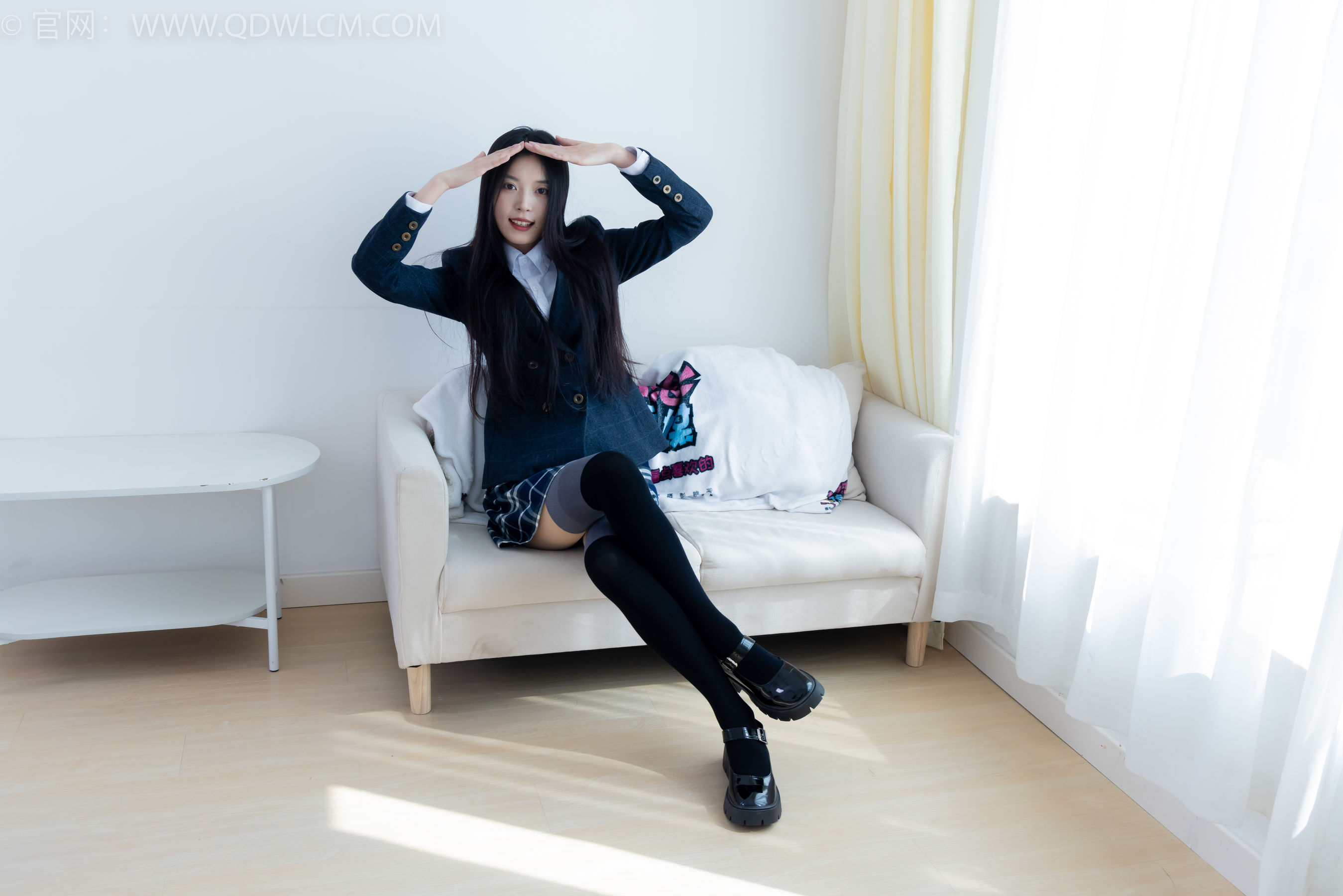 物恋传媒 No.2371 茯苓 - JK制服、皮鞋、拼接过膝袜/(155P)