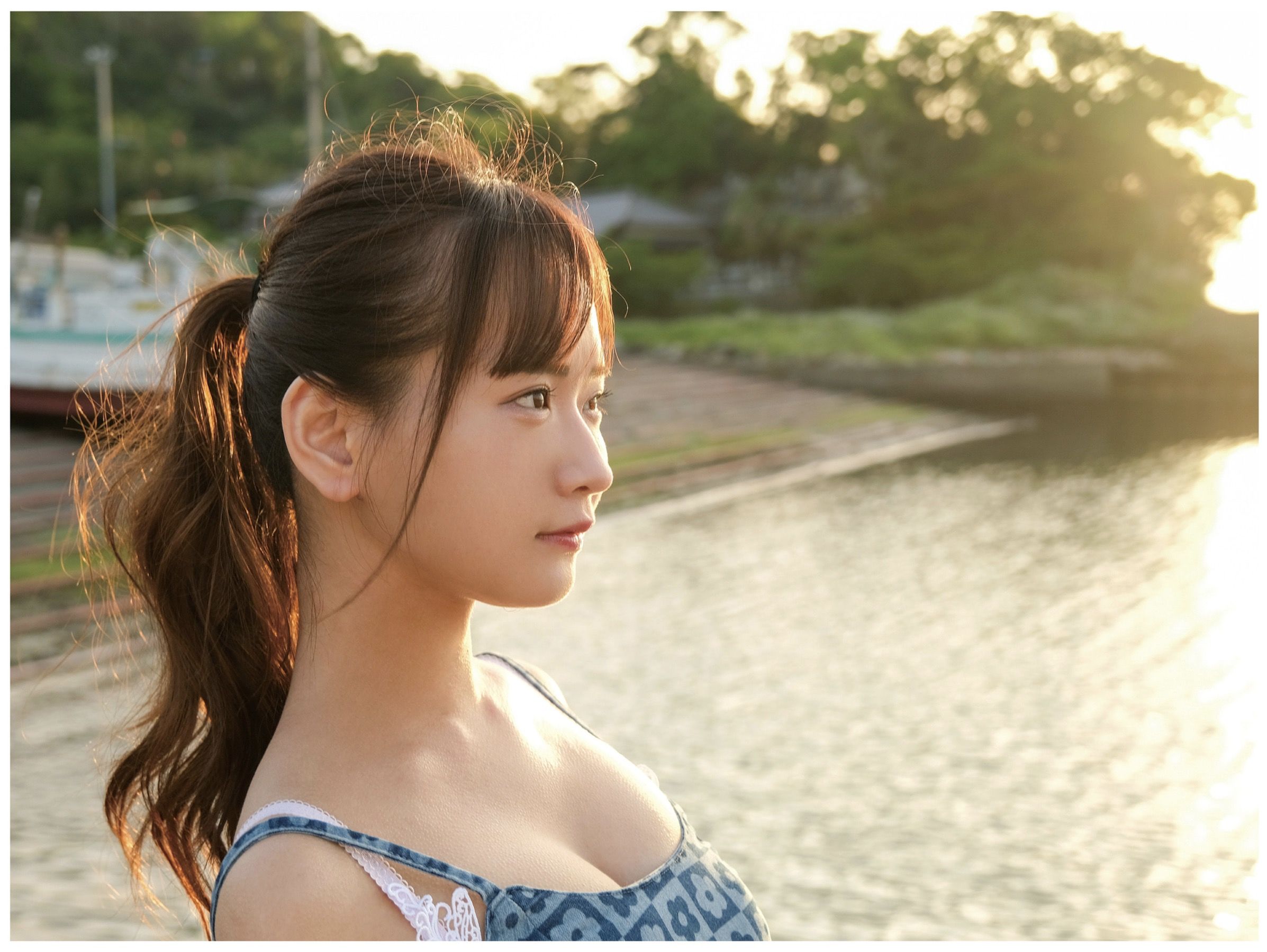 広瀬なるみ - 風に包まれて/(85P)