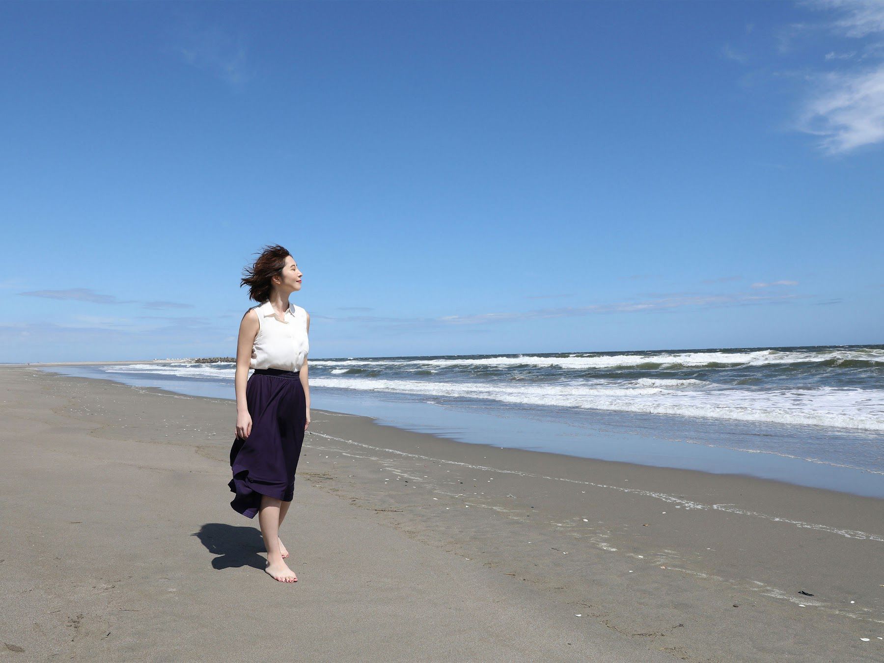 塩地美澄 - 日本一のフェロモン美女アナと官能トリップ/(113P)