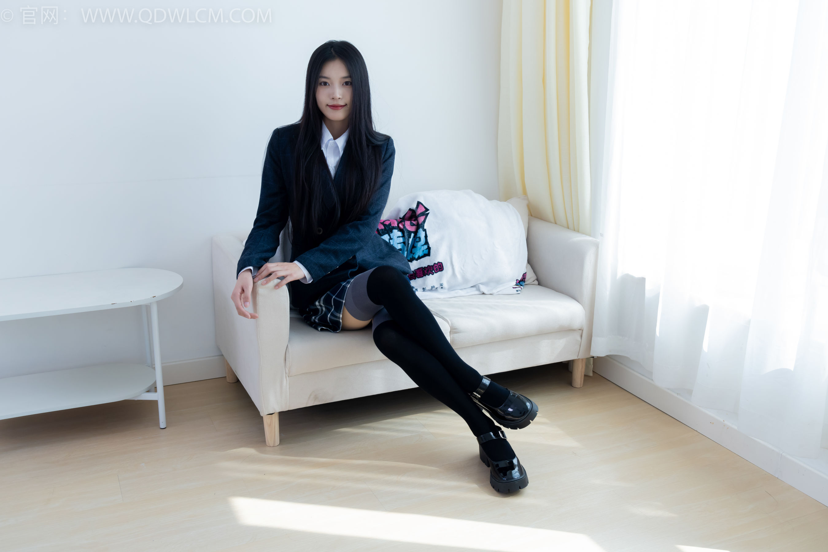 物恋传媒 No.2371 茯苓 - JK制服、皮鞋、拼接过膝袜/(155P)