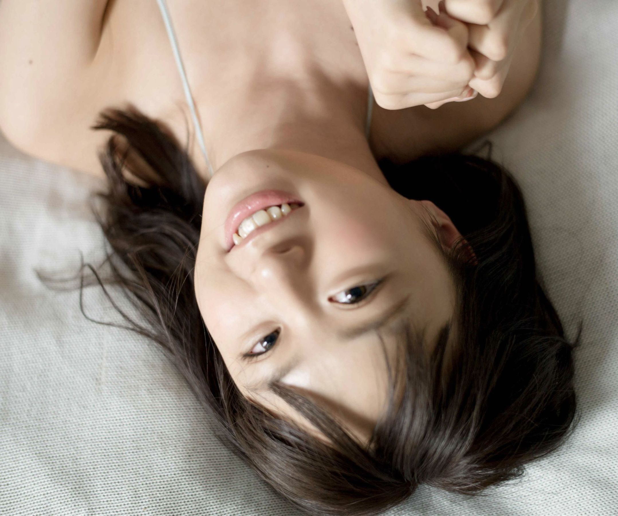 佐藤麗奈 - 不思議の国のさとれな/(47P)