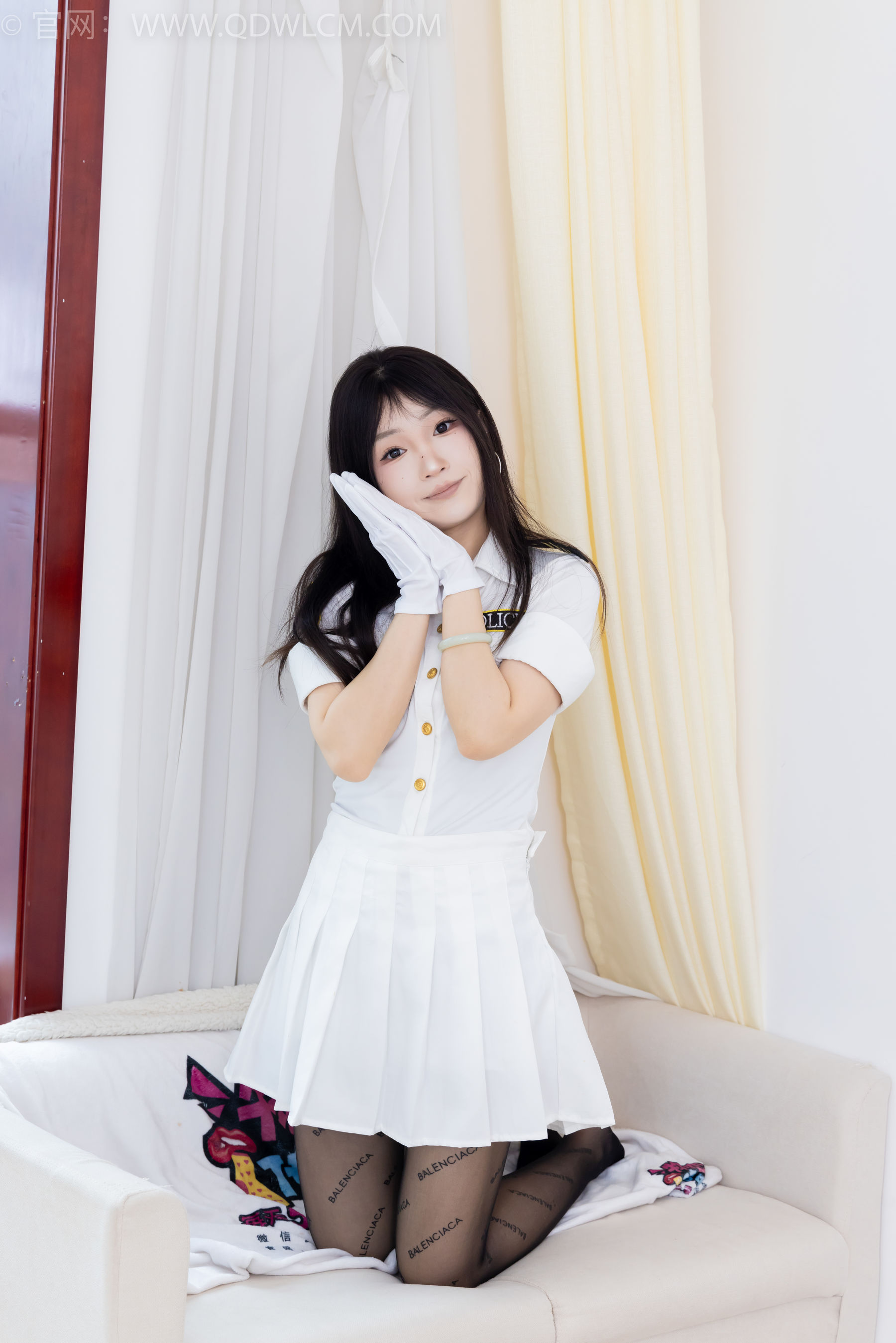 物恋传媒 No.2372 嘟嘟 - 高跟鞋、手套、薄黑丝脚尖加固款、薄肉丝脚尖加固款/(170P)