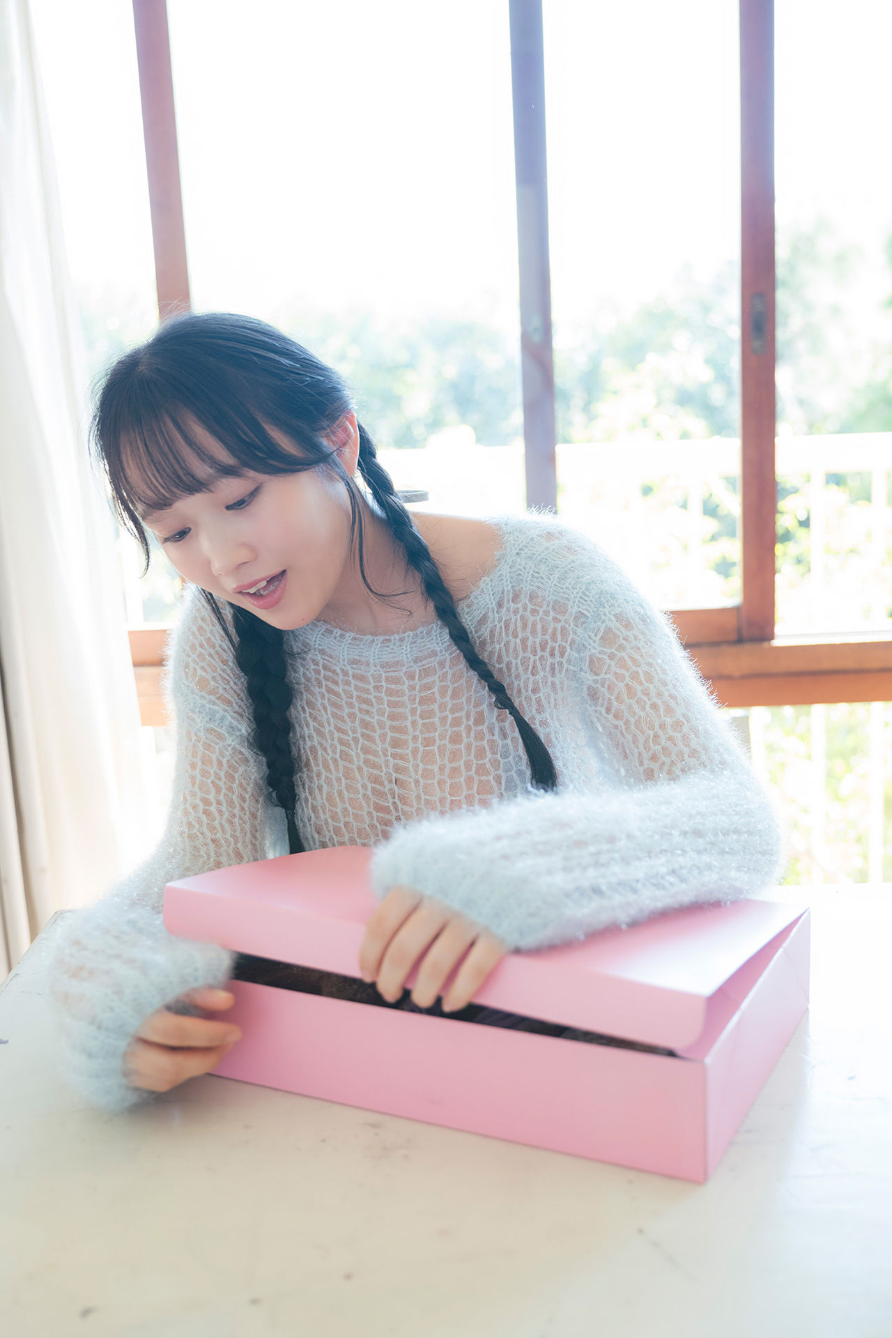 奥村梨穂 - Iの衝撃/(75P)