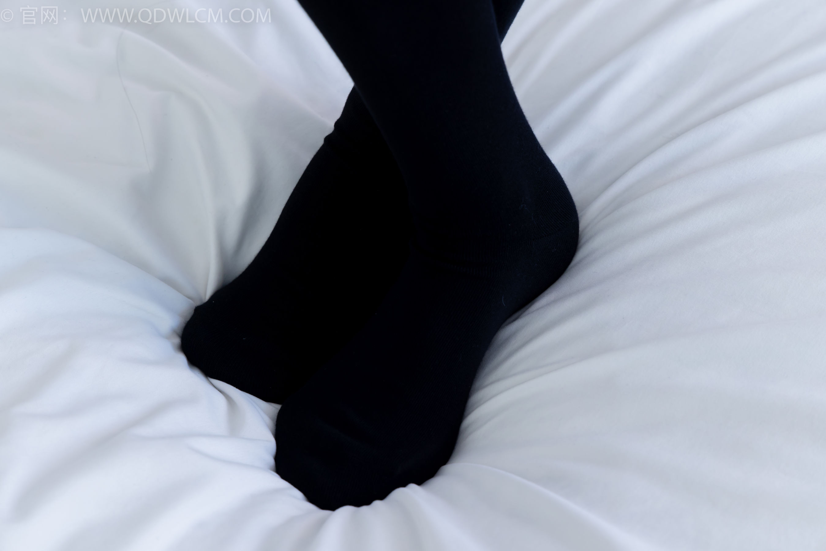 物恋传媒 No.2371 茯苓 - JK制服、皮鞋、拼接过膝袜/(155P)