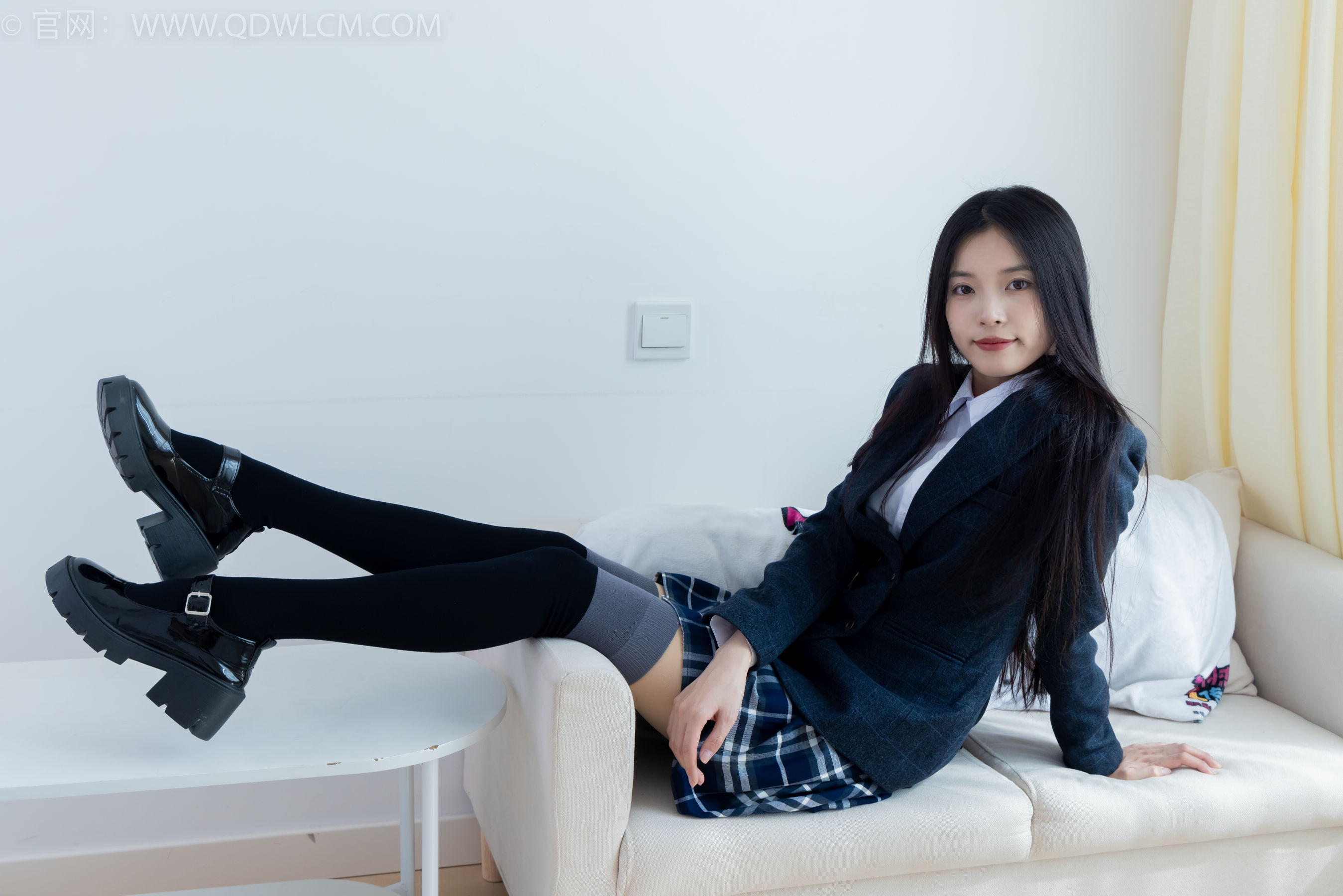 物恋传媒 No.2371 茯苓 - JK制服、皮鞋、拼接过膝袜/(155P)